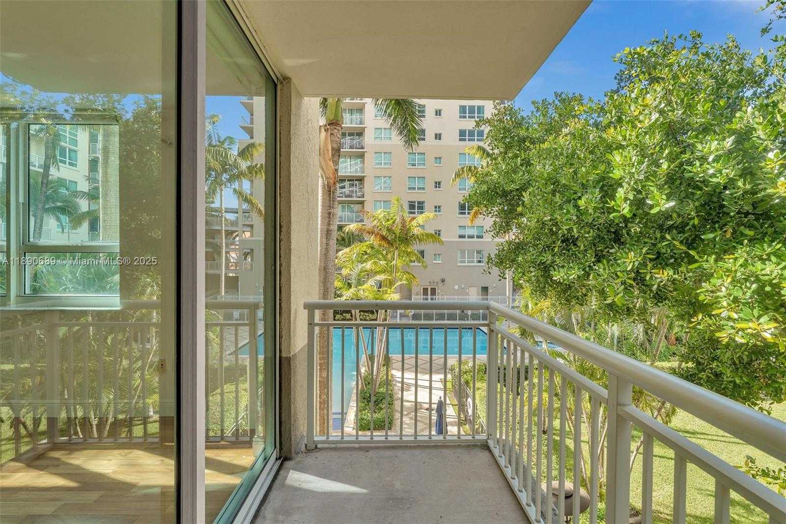Small Image of 2000 NORTH BAYSHORE DR #227, Miami Number 21