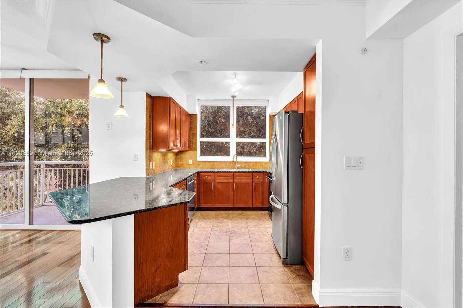 Small Image of 2000 NORTH BAYSHORE DR #227, Miami Number 6