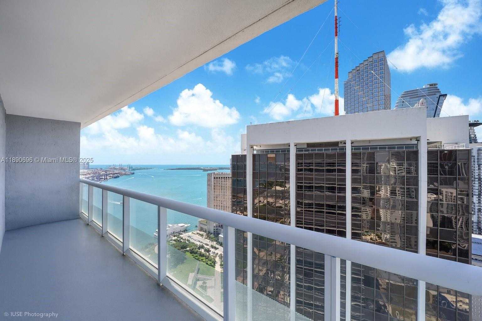 Small Image of 50 BISCAYNE BLVD #4311, Miami Number 15