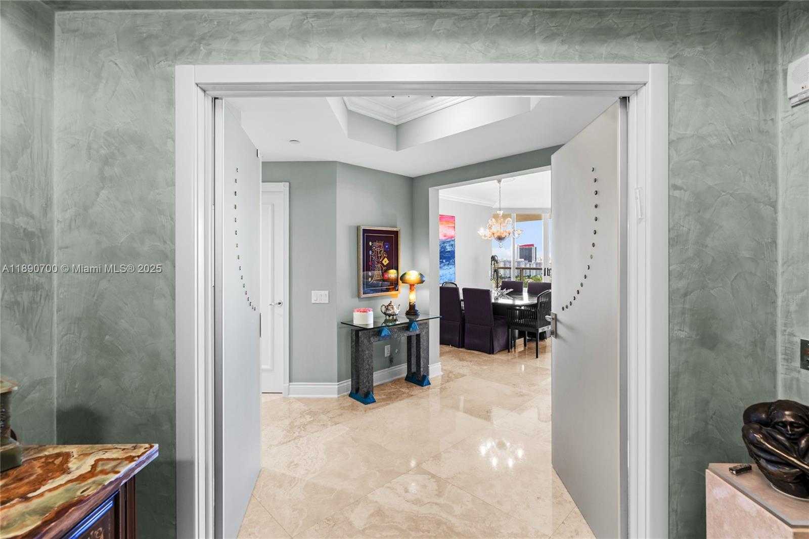Small Image of 21200 POINT PL #1804, Aventura Number 47