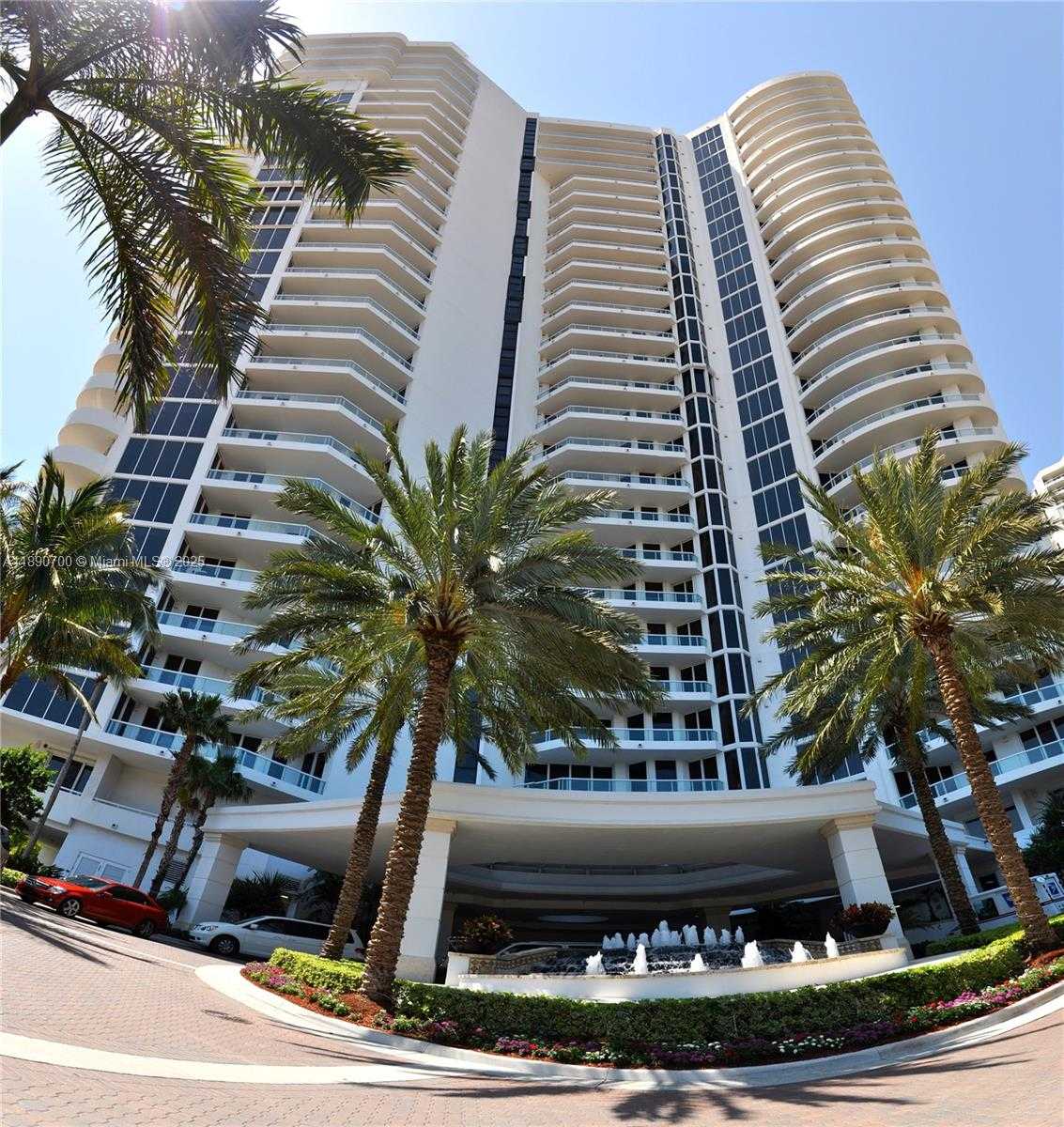 Small Image of 21200 POINT PL #1804, Aventura Number 49
