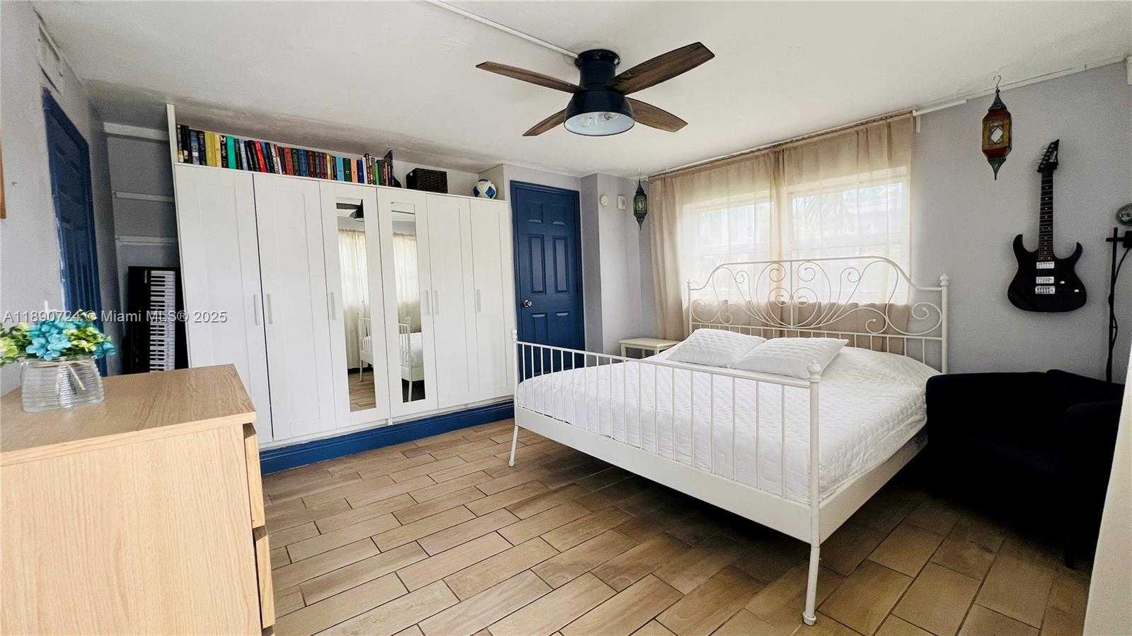 Small Image of 801 MERIDIAN AVE #1A, Miami Beach Number 11