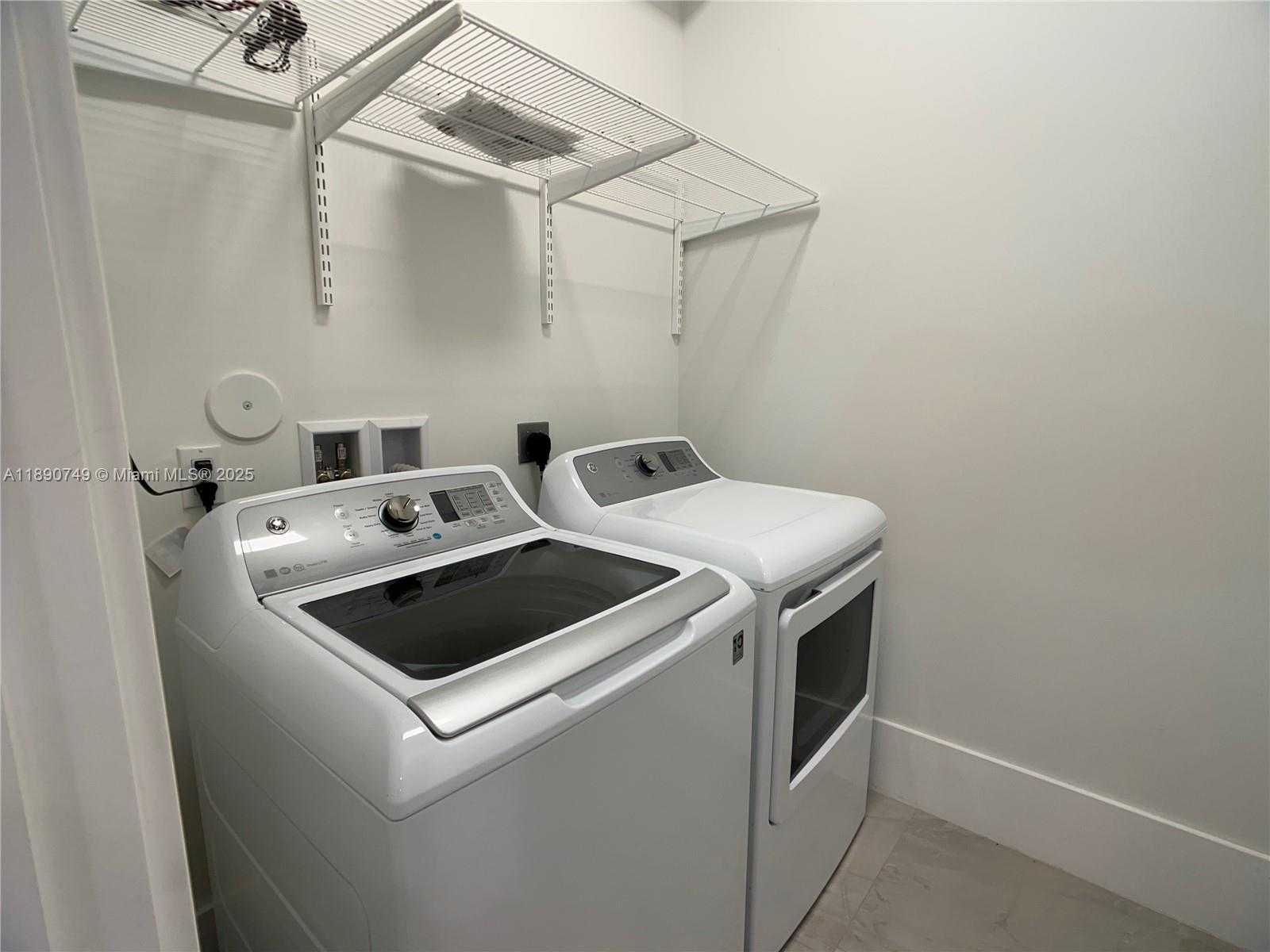 Small Image of 11843 SOUTH WEST 81ST RD, Pinecrest Number 10