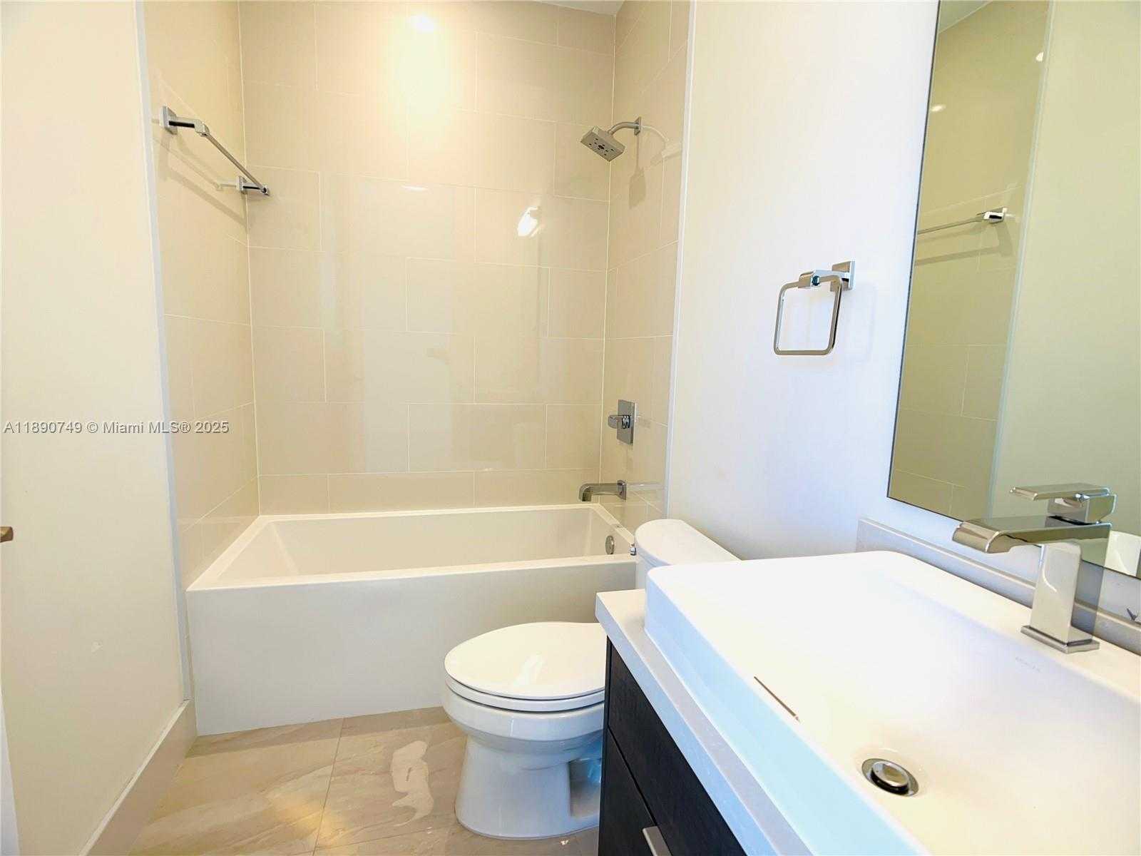 Small Image of 11843 SOUTH WEST 81ST RD, Pinecrest Number 12