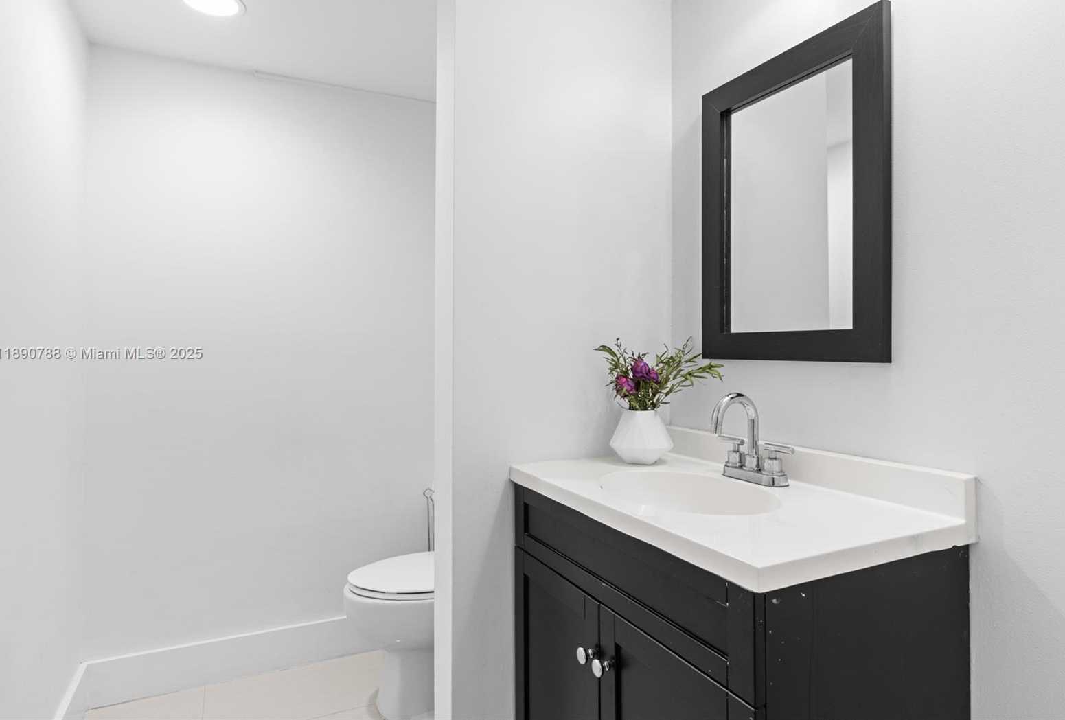 Small Image of 361 FERN DR #7-3, Weston Number 18