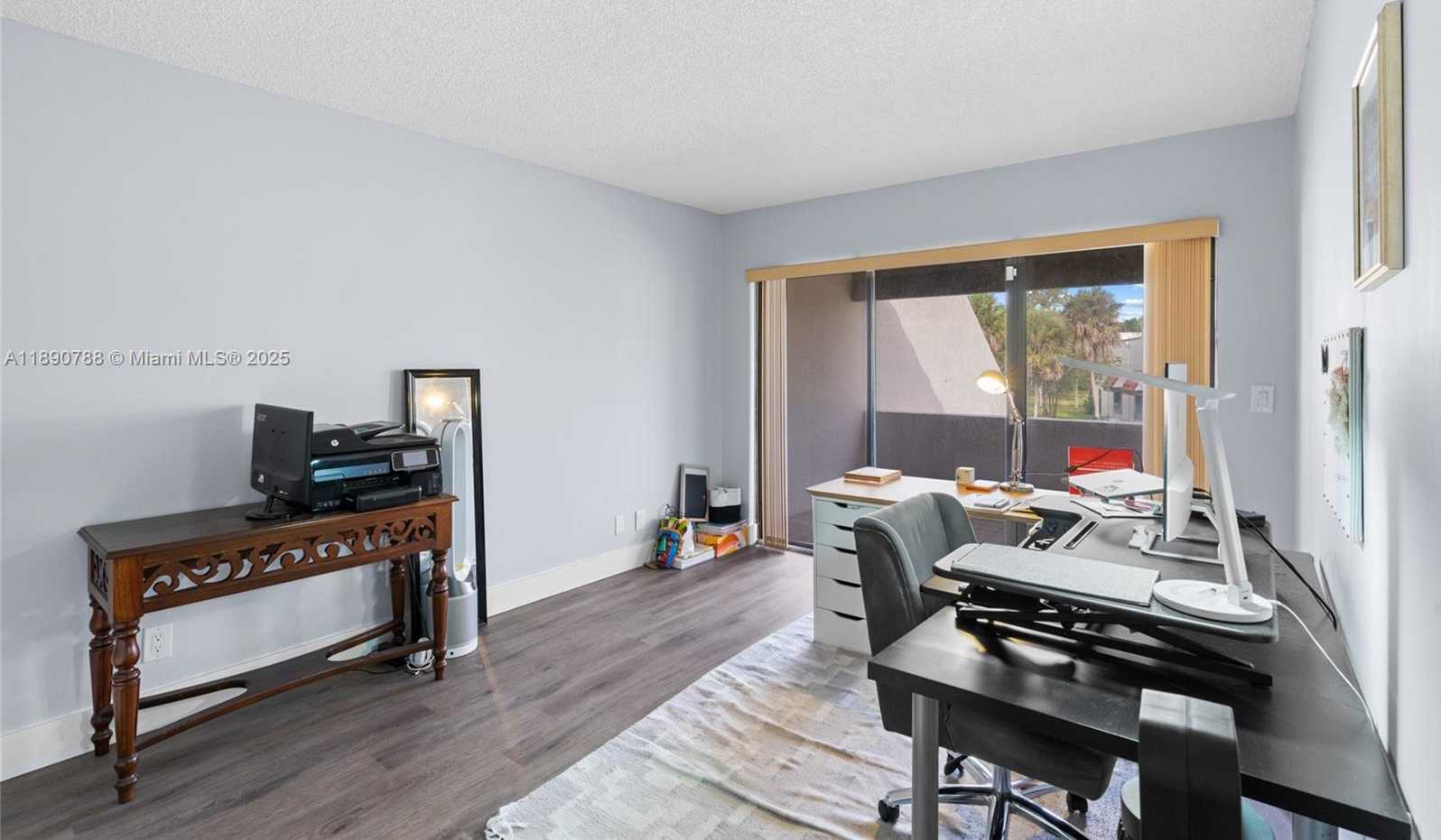 Small Image of 361 FERN DR #7-3, Weston Number 27