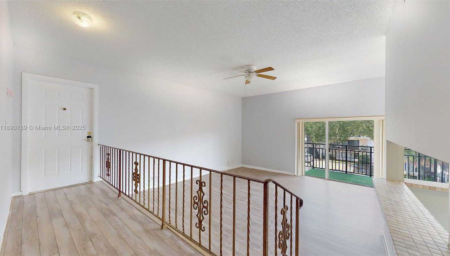 Small Image of 4850 SOUTH WEST 63RD TER #131, Davie Number 13