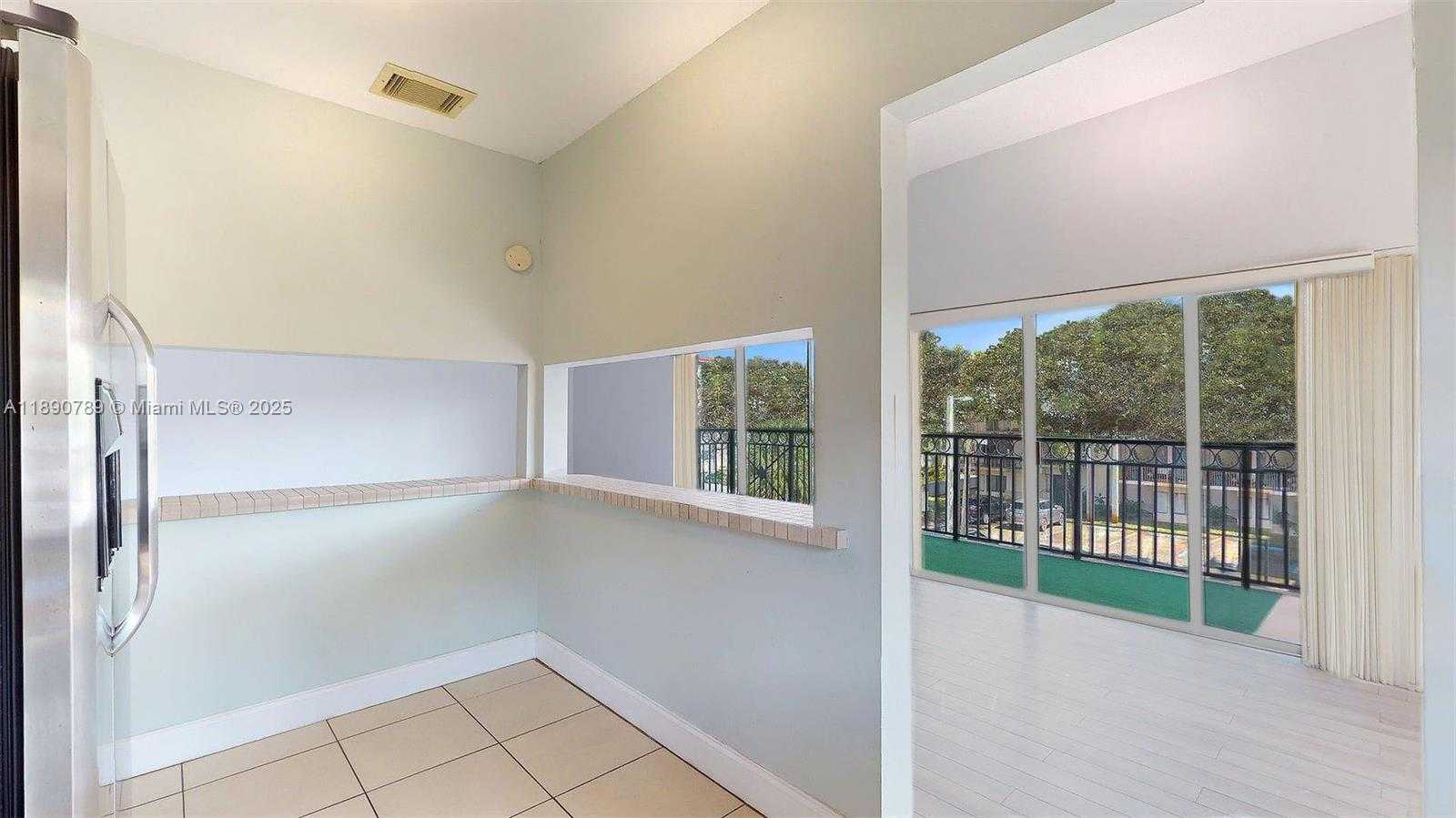 Small Image of 4850 SOUTH WEST 63RD TER #131, Davie Number 18