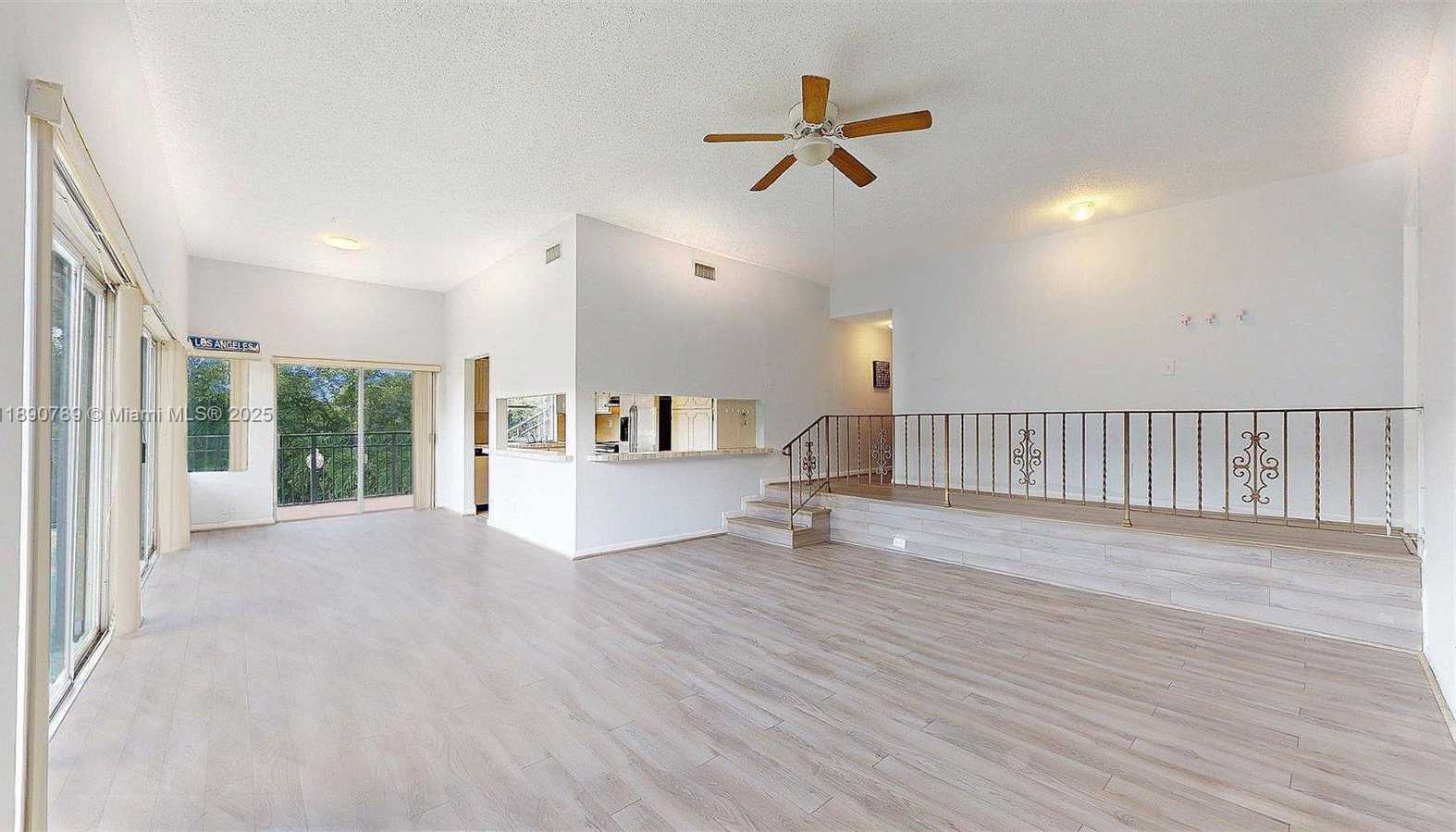 Small Image of 4850 SOUTH WEST 63RD TER #131, Davie Number 22