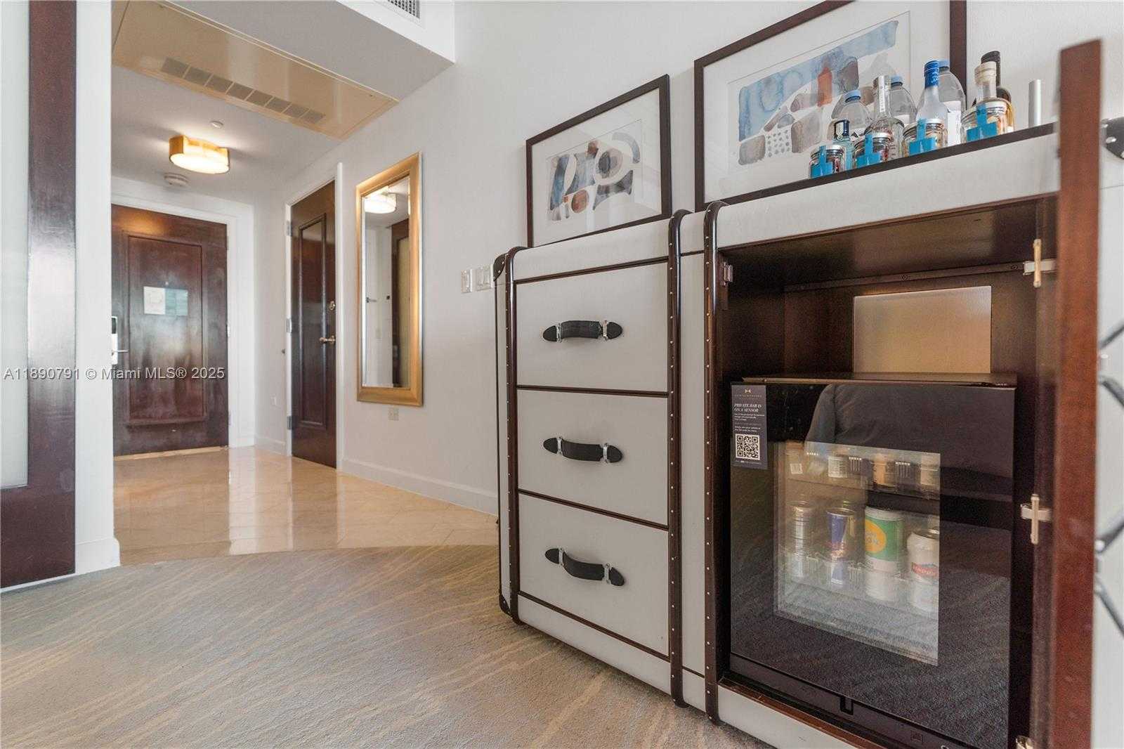 Small Image of 4391 COLLINS AVE #402, Miami Beach Number 21