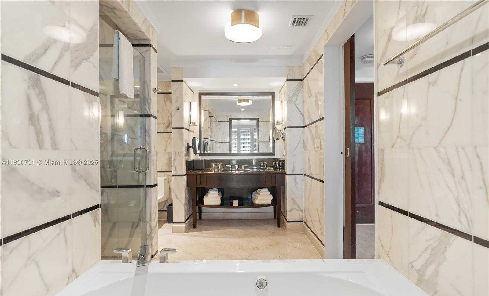 Small Image of 4391 COLLINS AVE #402, Miami Beach Number 24