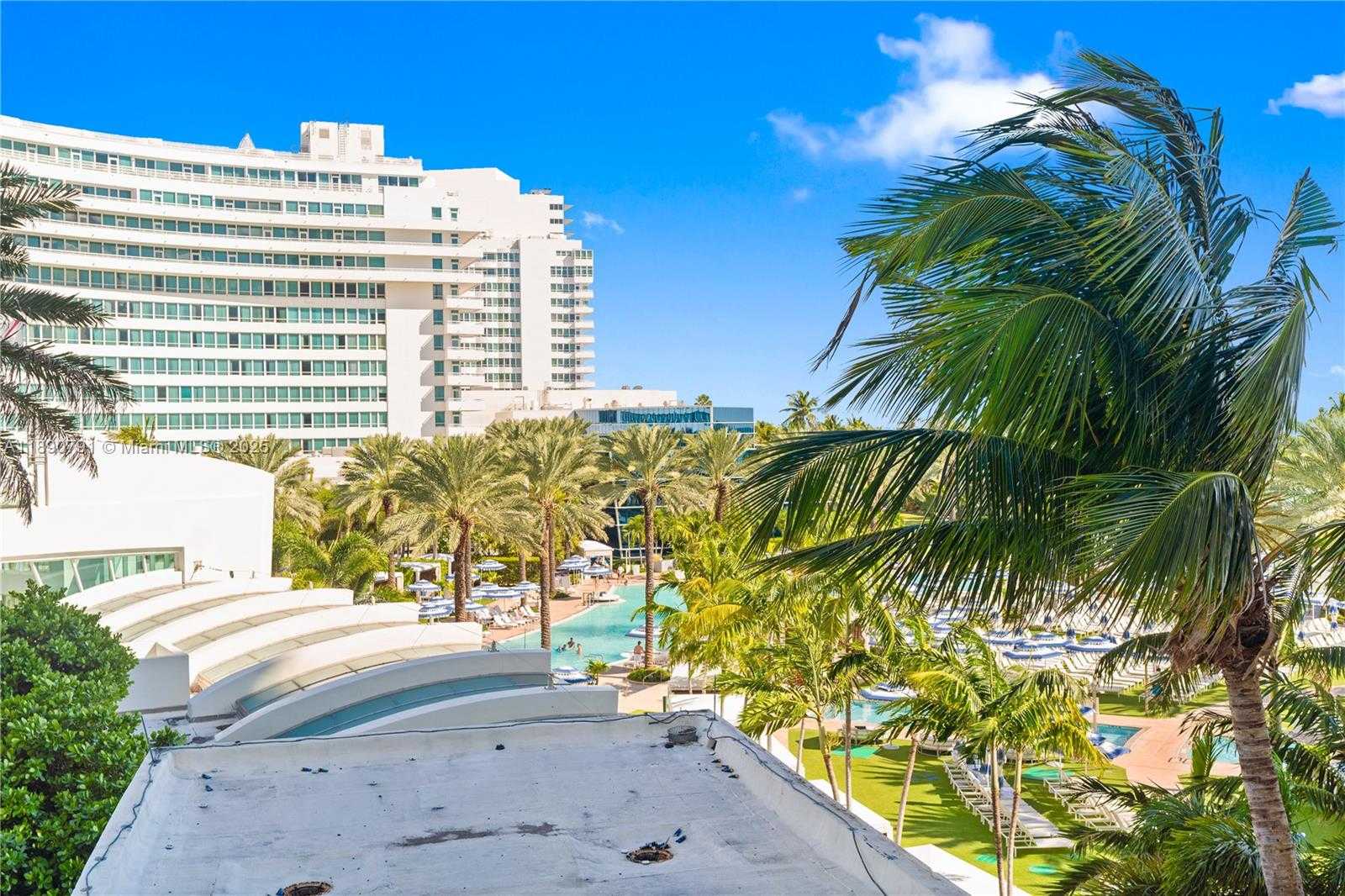 Small Image of 4391 COLLINS AVE #402, Miami Beach Number 3