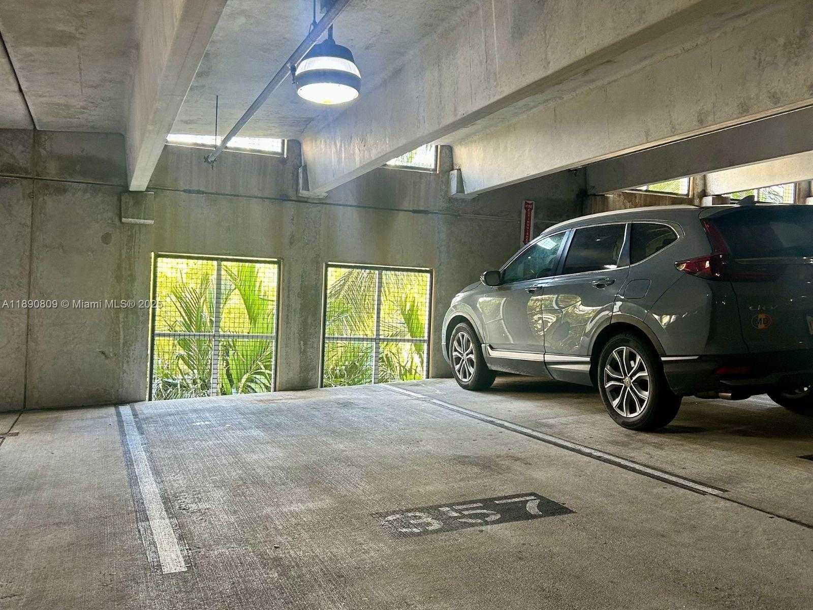 Small Image of 17150 NORTH BAY RD #2321, Sunny Isles Beach Number 9