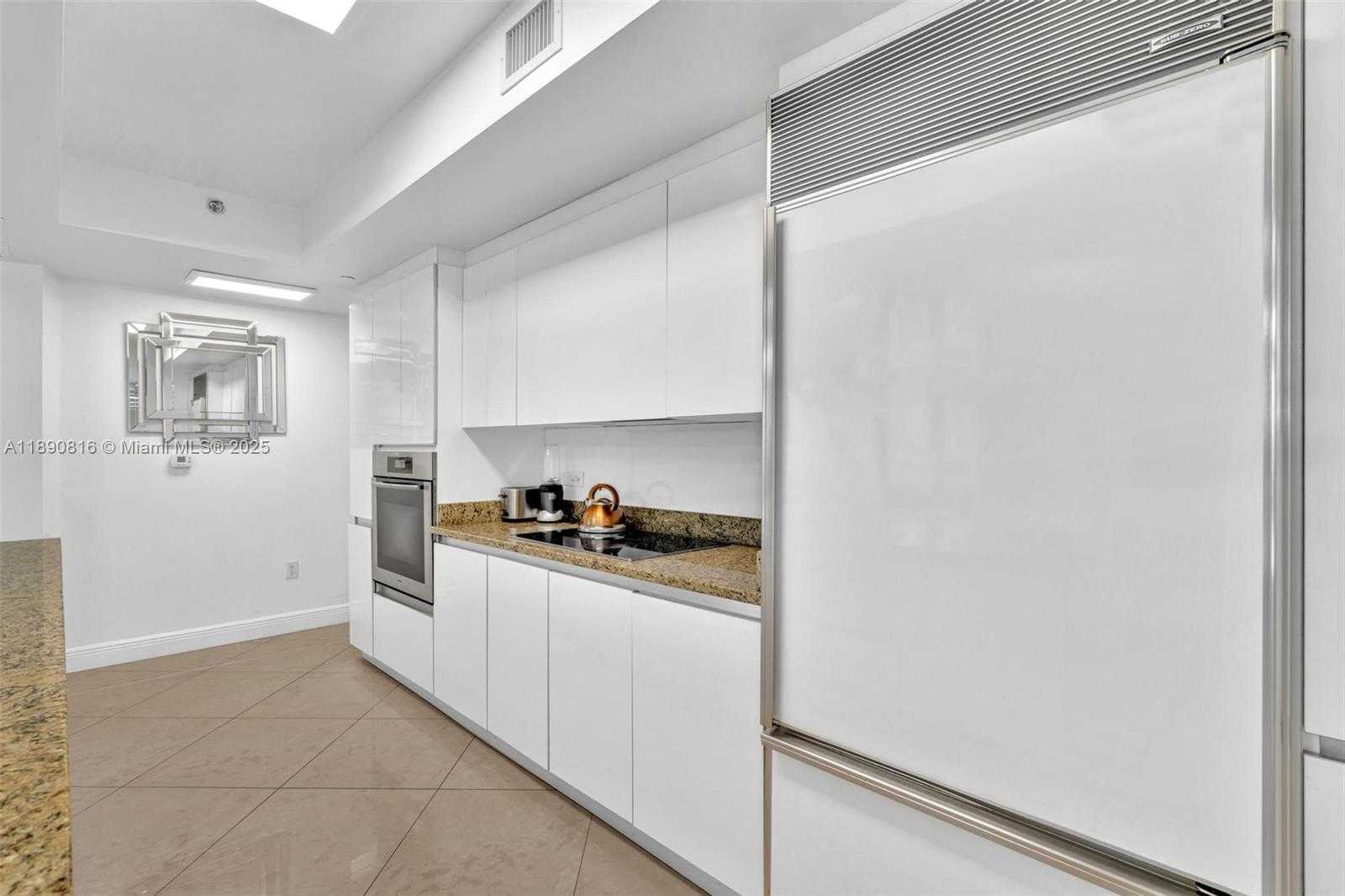 Small Image of 17201 COLLINS AVE #1107, Sunny Isles Beach Number 19