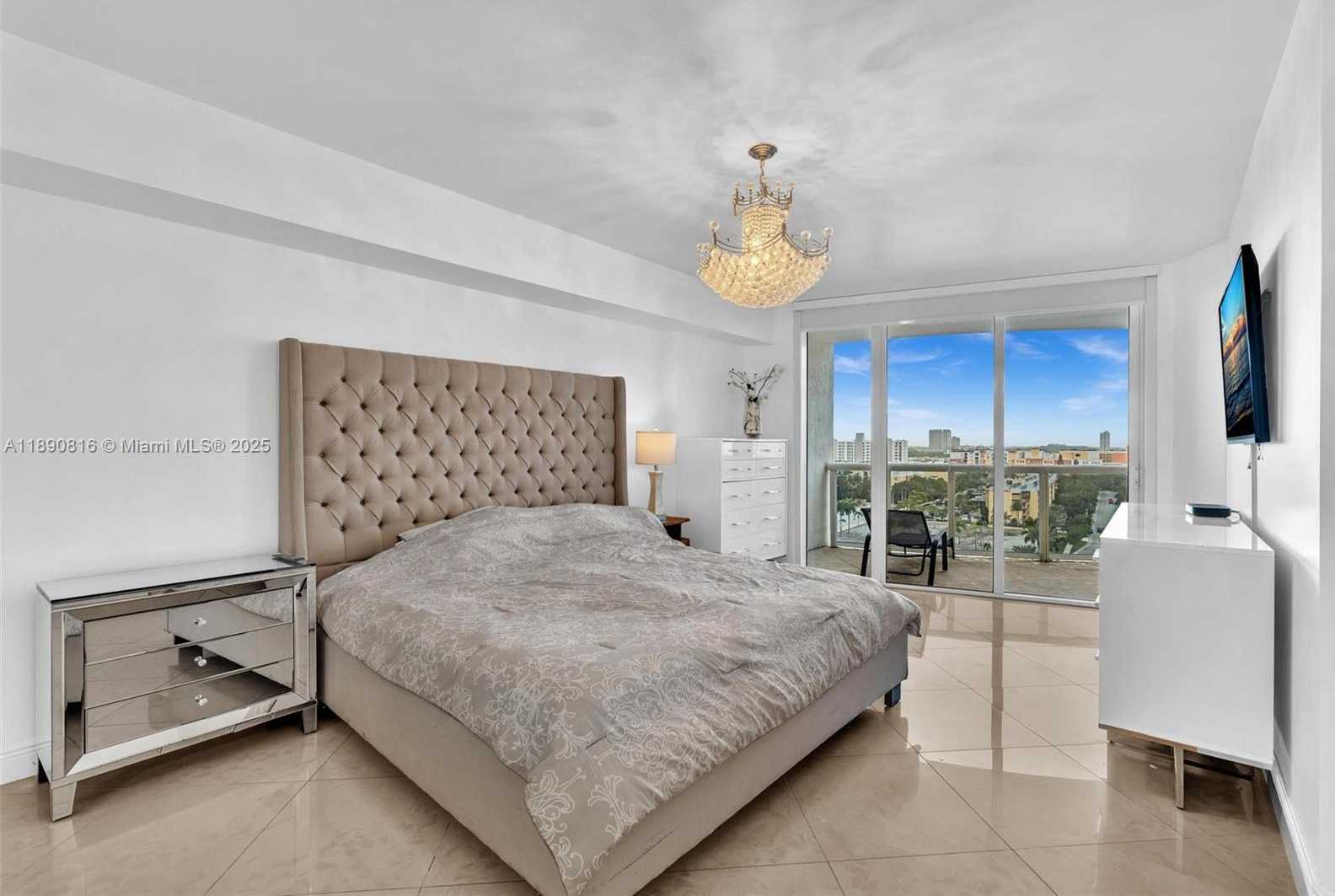Small Image of 17201 COLLINS AVE #1107, Sunny Isles Beach Number 25