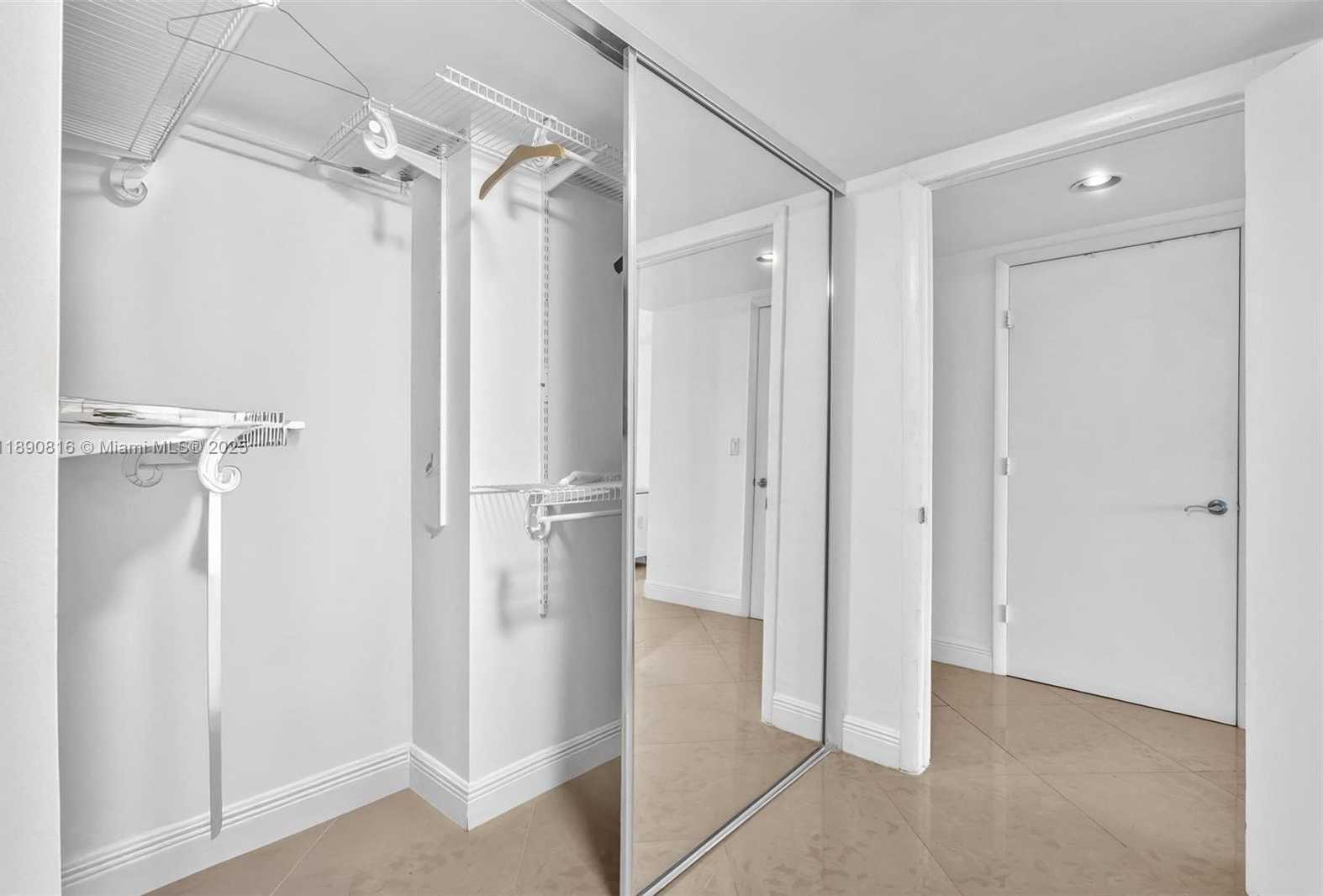 Small Image of 17201 COLLINS AVE #1107, Sunny Isles Beach Number 29