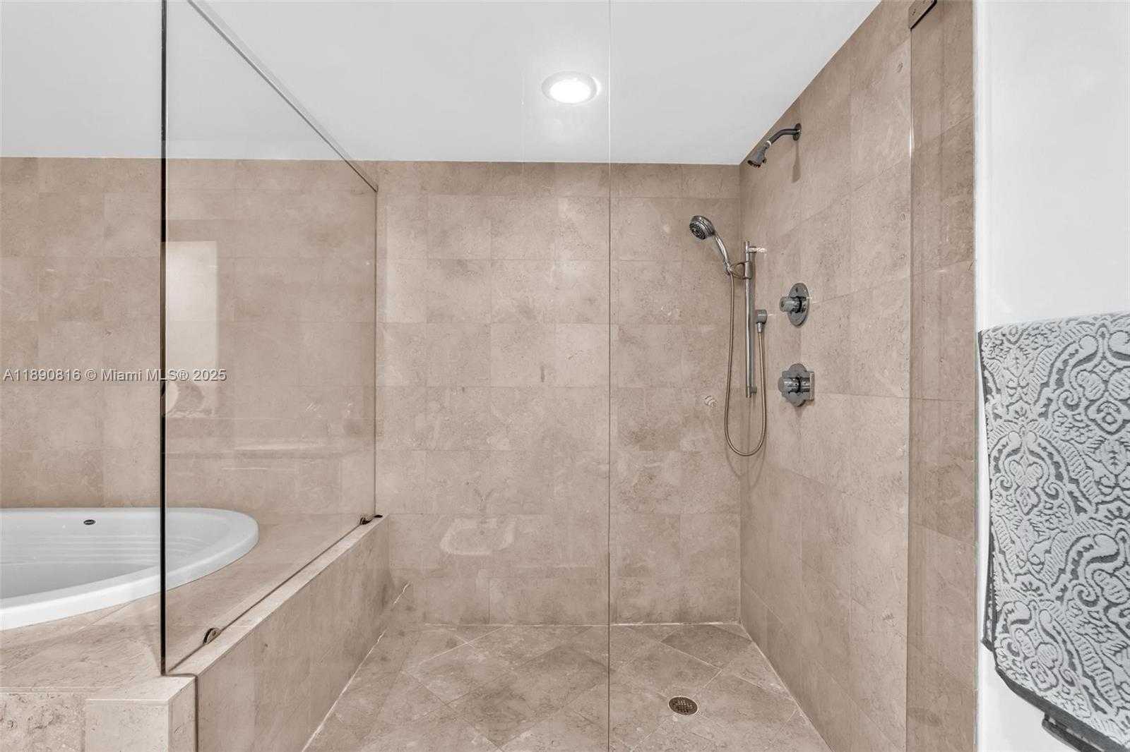 Small Image of 17201 COLLINS AVE #1107, Sunny Isles Beach Number 33