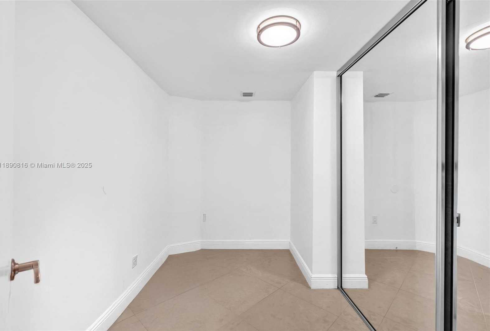 Small Image of 17201 COLLINS AVE #1107, Sunny Isles Beach Number 50