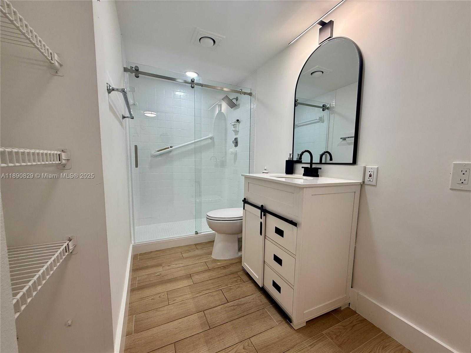 Small Image of 4301 MARTINIQUE CIR #E4, Coconut Creek Number 10