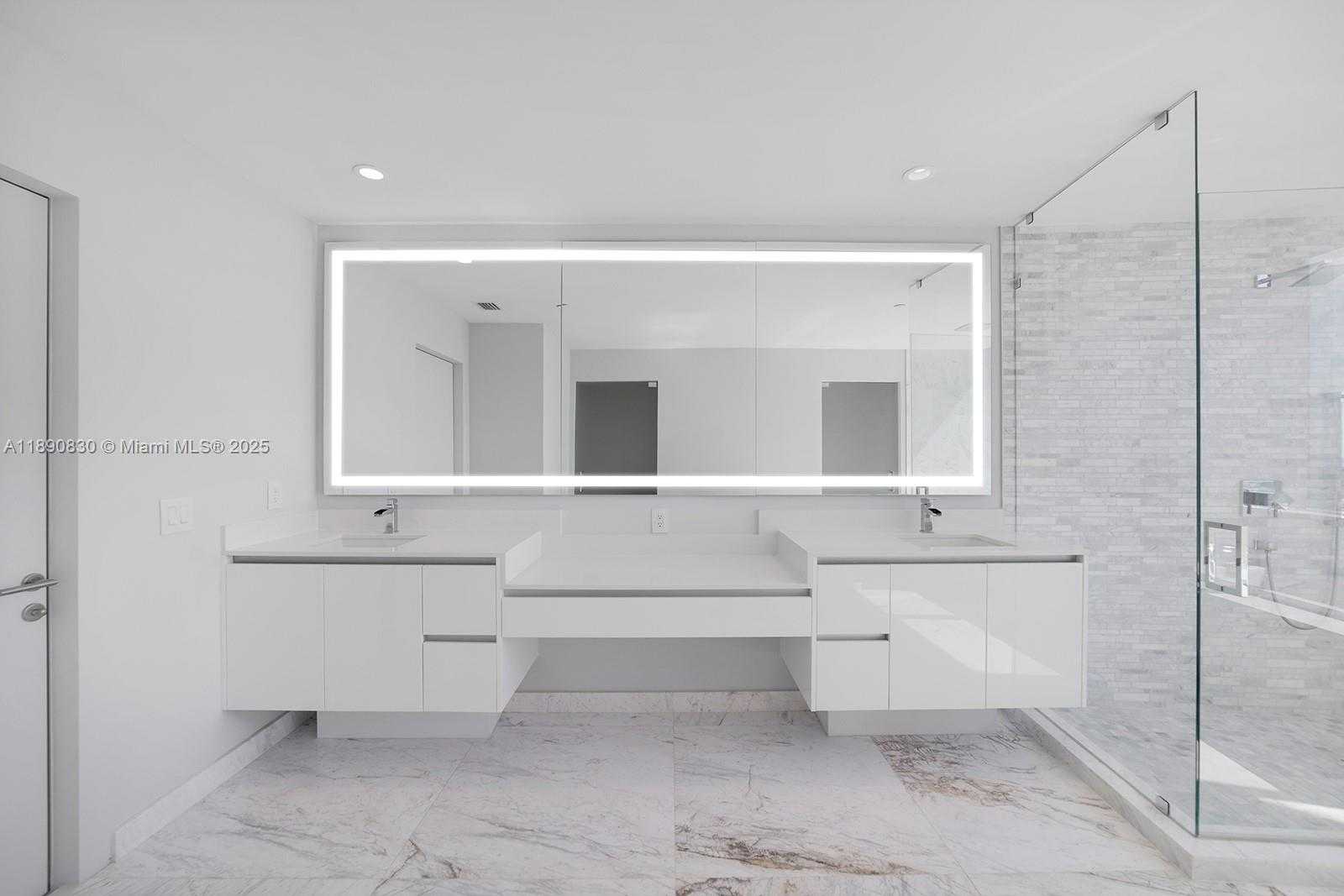Small Image of 851 NORTH EAST 1ST AVE #4401/4402, Miami Number 18