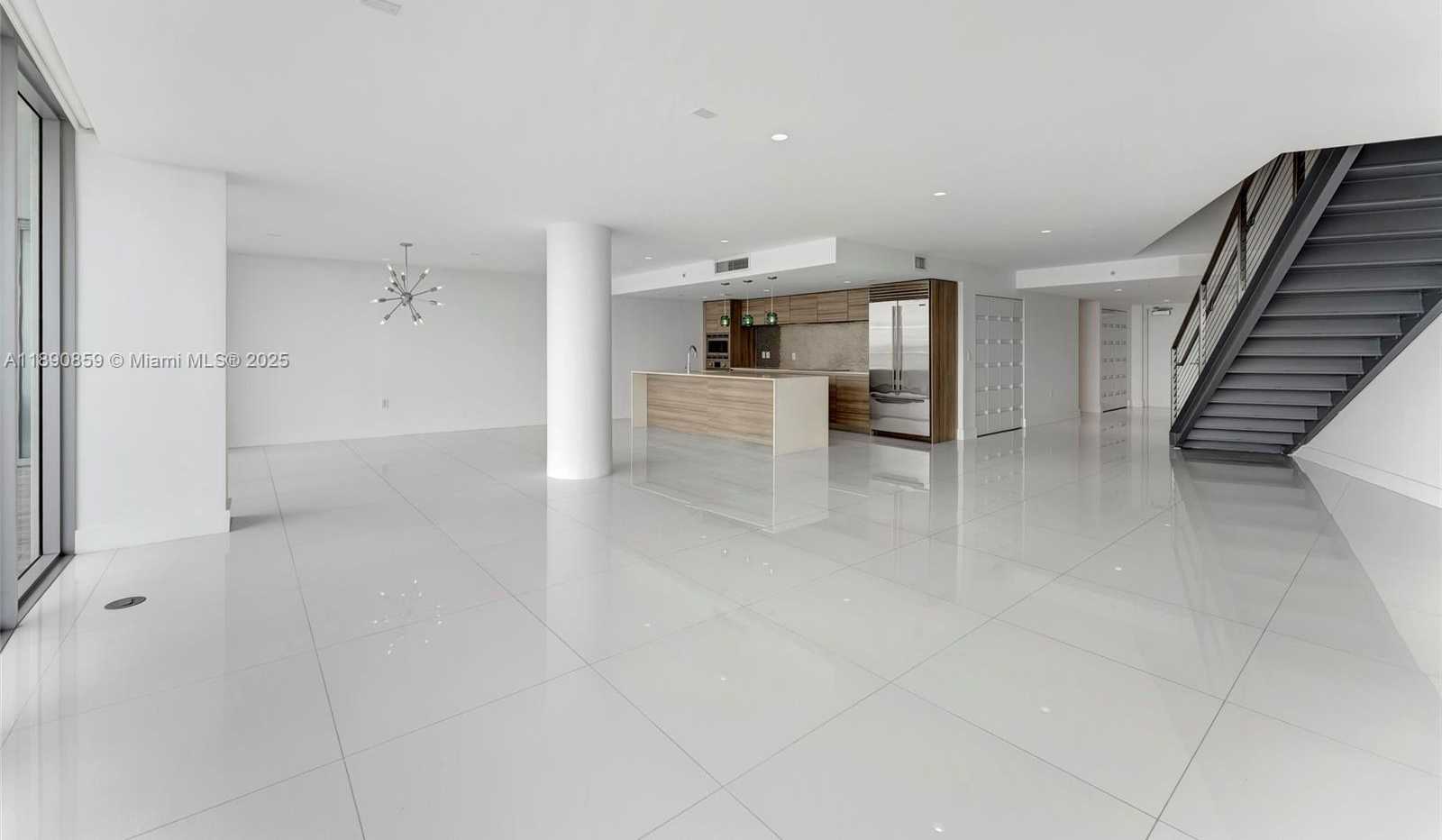 Small Image of 6620 INDIAN CREEK DR #PH711, Miami Beach Number 14