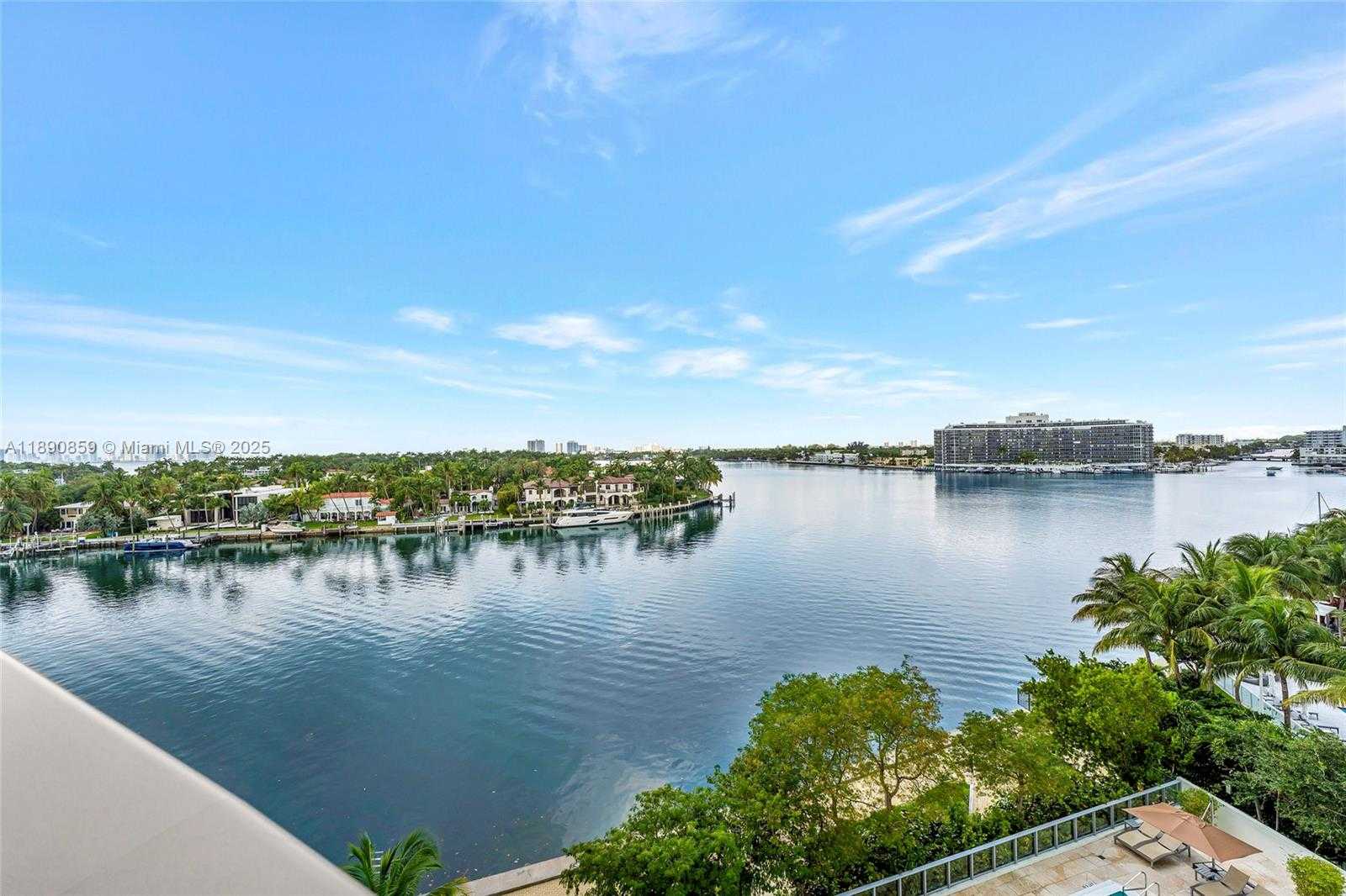 Small Image of 6620 INDIAN CREEK DR #PH711, Miami Beach Number 19