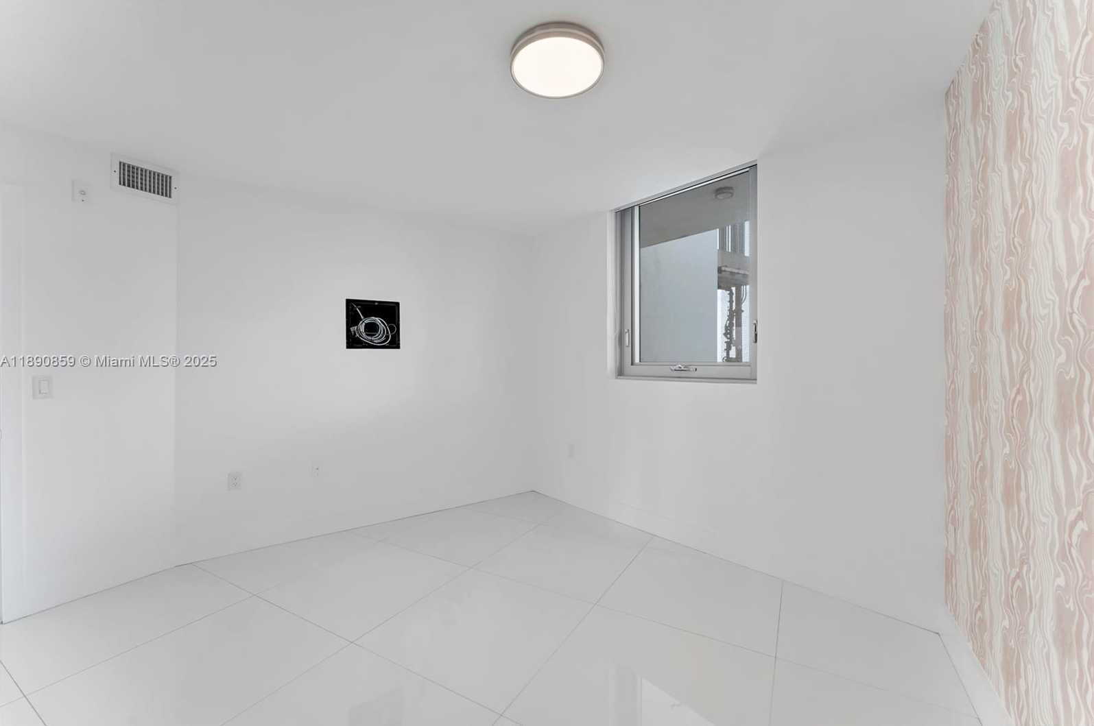 Small Image of 6620 INDIAN CREEK DR #PH711, Miami Beach Number 34