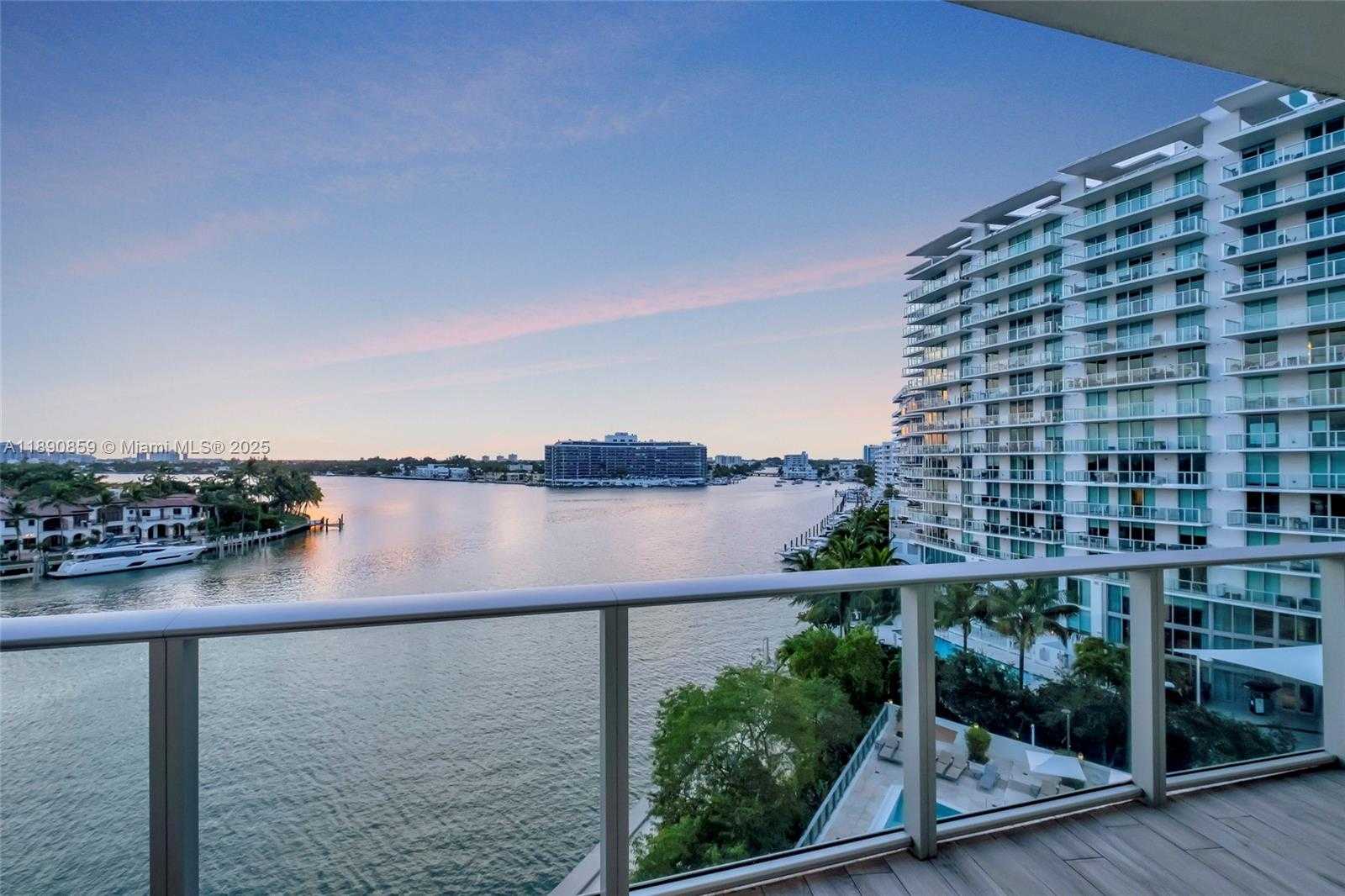 Small Image of 6620 INDIAN CREEK DR #PH711, Miami Beach Number 45