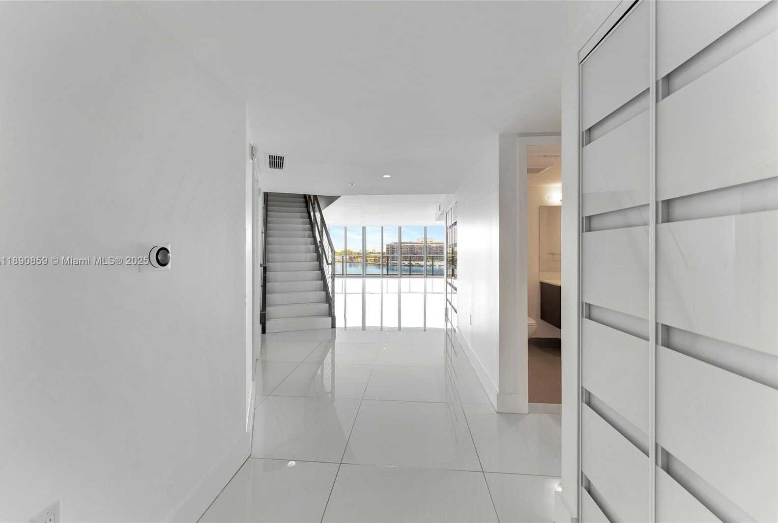 Small Image of 6620 INDIAN CREEK DR #PH711, Miami Beach Number 6