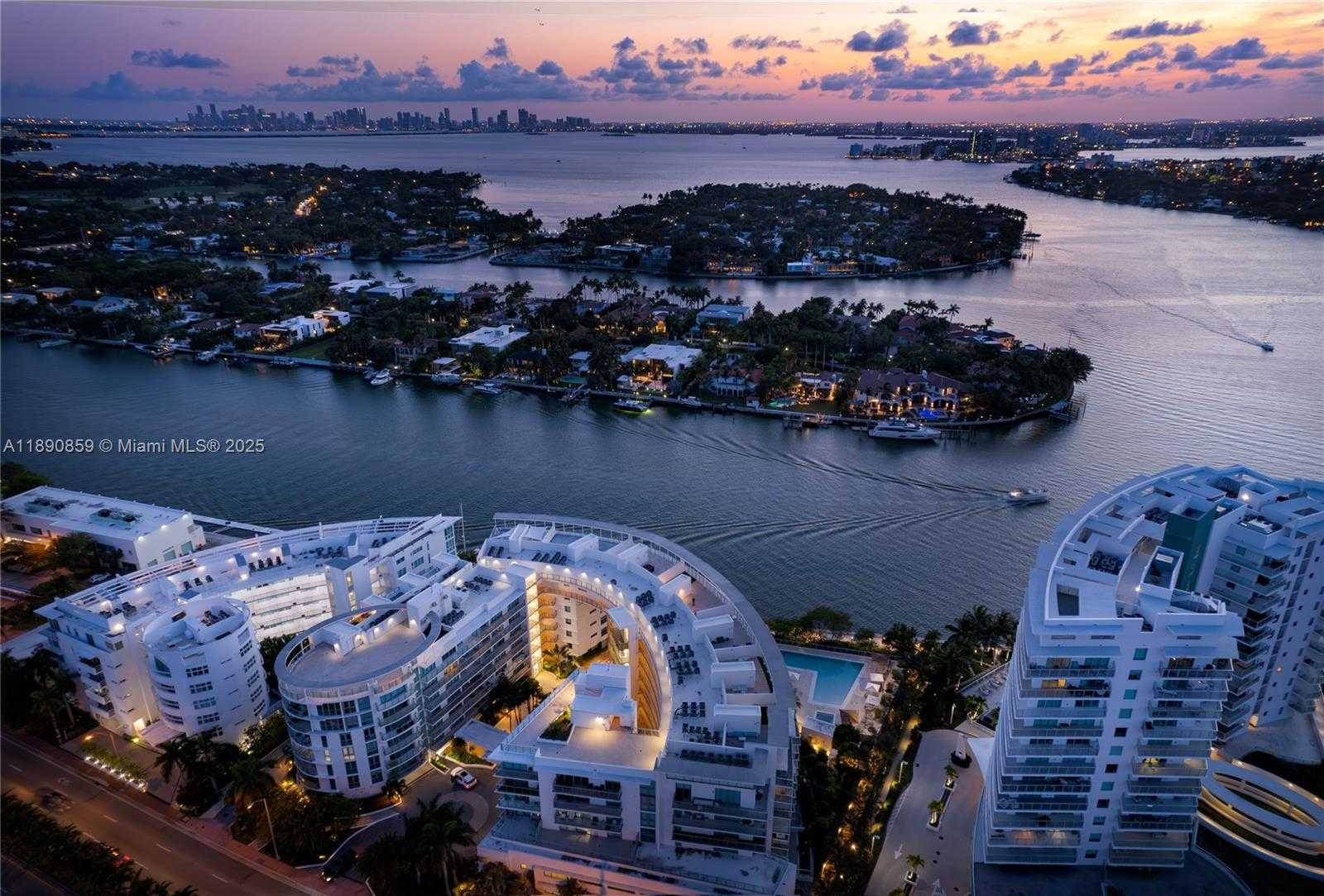 Small Image of 6620 INDIAN CREEK DR #PH711, Miami Beach Number 80