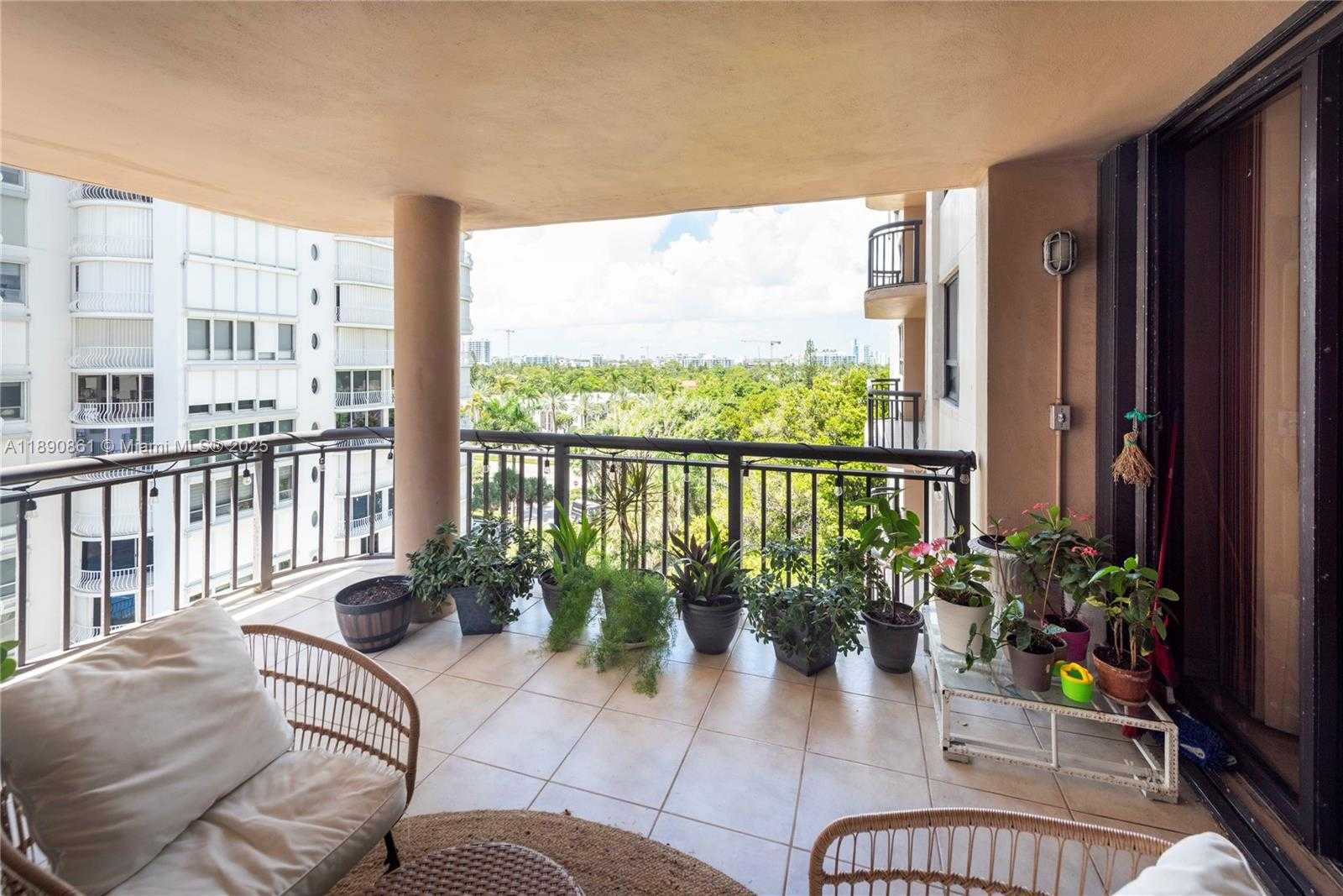 Small Image of Bal Harbour Number 7