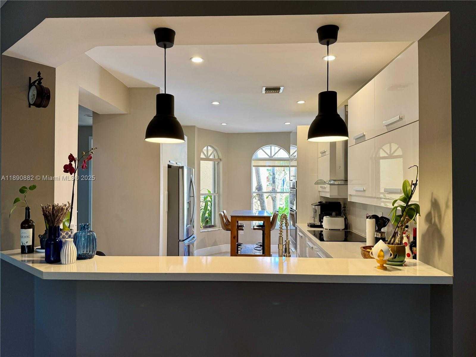 Small Image of 3441 NORTH EAST 210TH TERRACE, Aventura Number 8