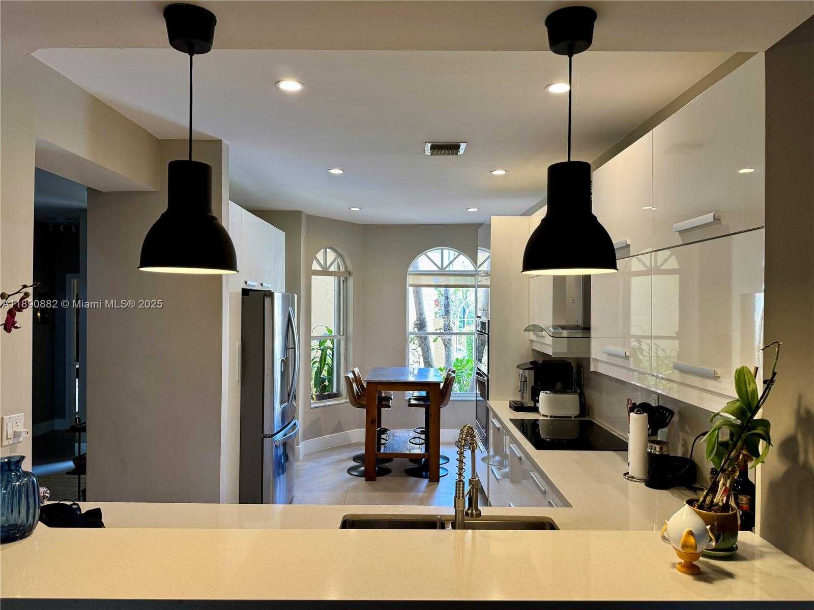 Small Image of 3441 NORTH EAST 210TH TERRACE, Aventura Number 9