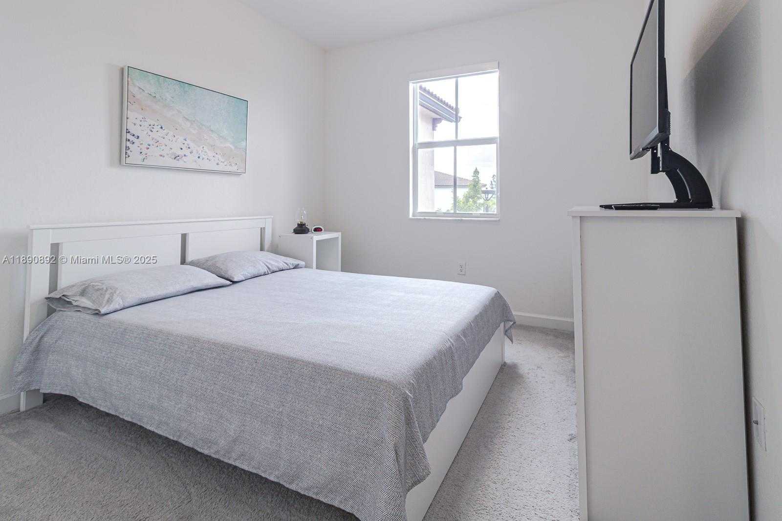 Small Image of 12509 NORTH WEST 23RD PL, Miami Number 18