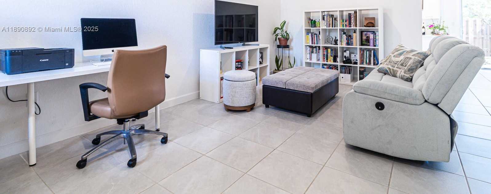Small Image of 12509 NORTH WEST 23RD PL, Miami Number 6