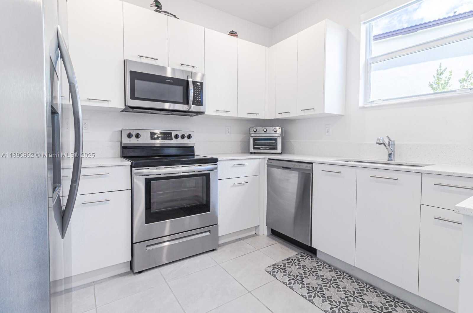 Small Image of 12509 NORTH WEST 23RD PL, Miami Number 9