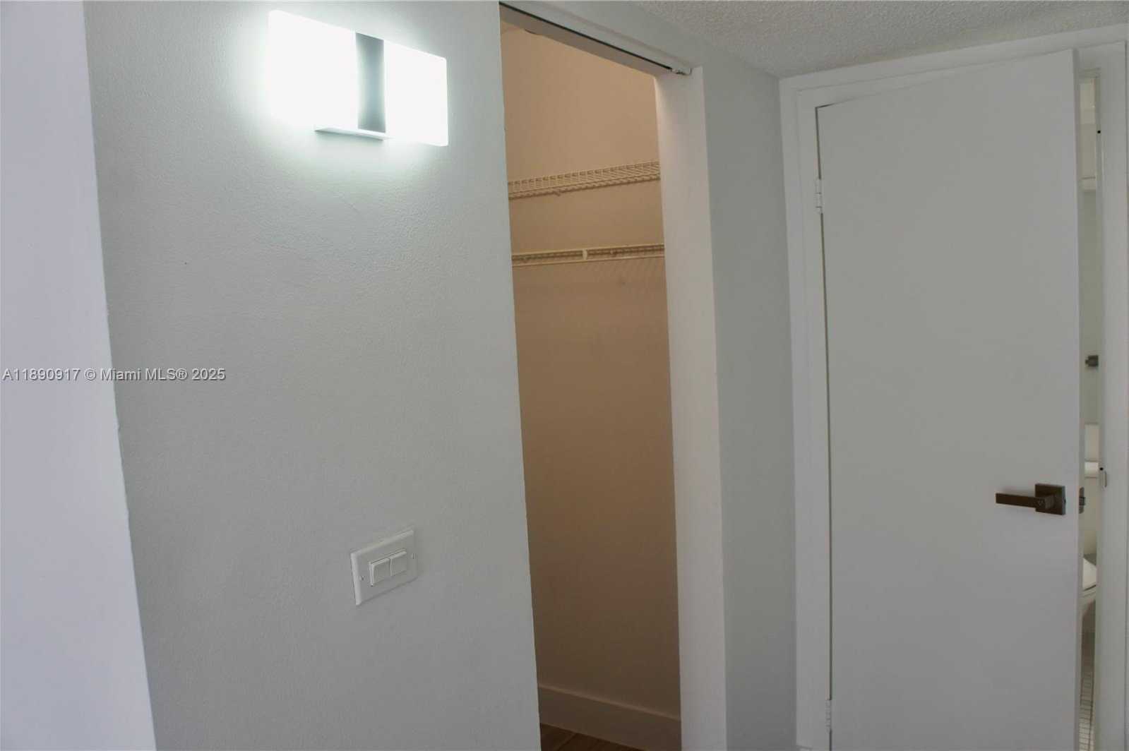 Small Image of 7601 EAST TREASURE DR #1406, North Bay Village Number 8