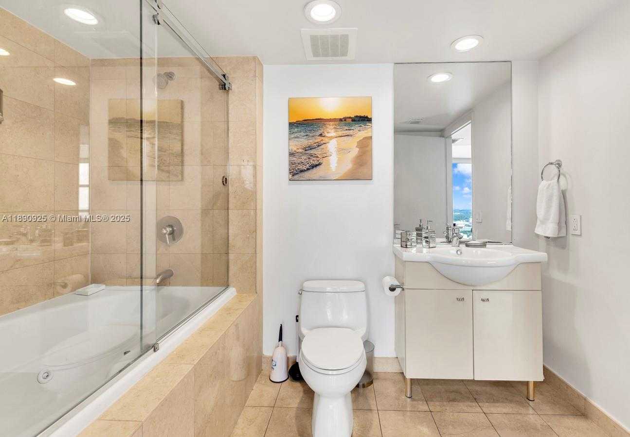Small Image of 1830 SOUTH OCEAN DR #4807, Hallandale Beach Number 16