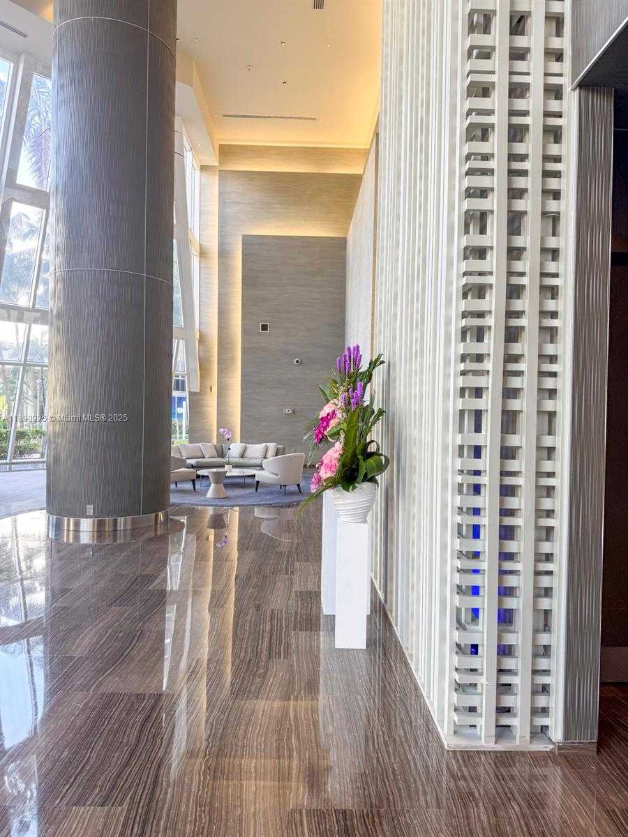 Small Image of 1830 SOUTH OCEAN DR #4807, Hallandale Beach Number 21
