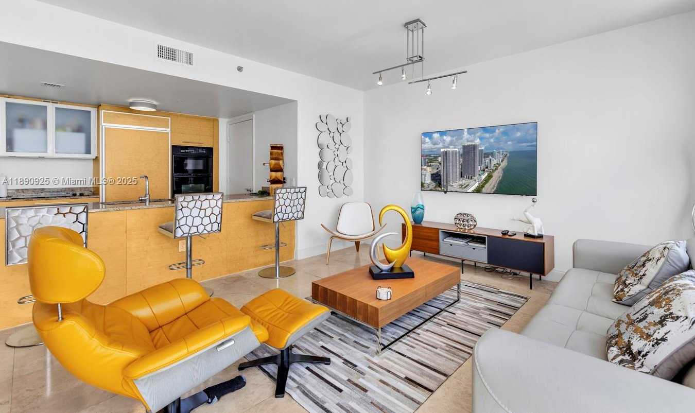 Small Image of 1830 SOUTH OCEAN DR #4807, Hallandale Beach Number 3