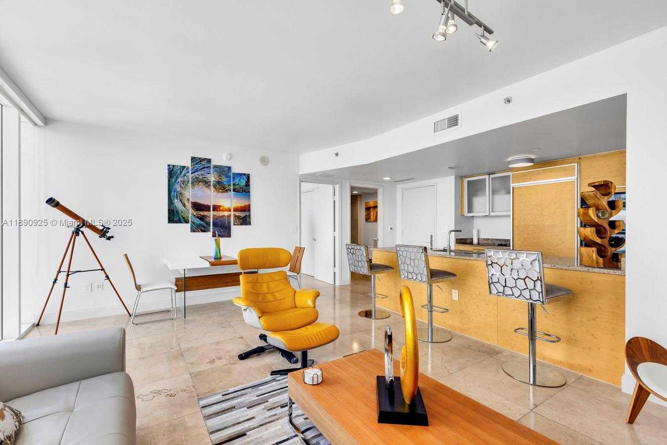 Small Image of 1830 SOUTH OCEAN DR #4807, Hallandale Beach Number 5