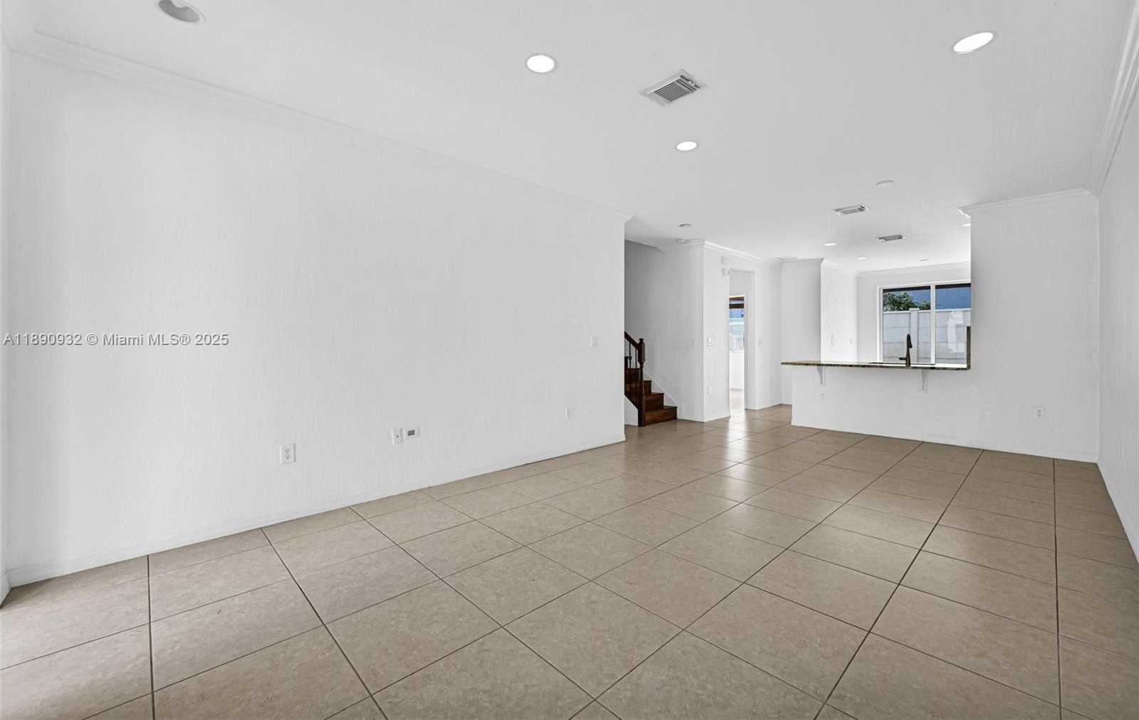 Imagen de Pequeño Objeto