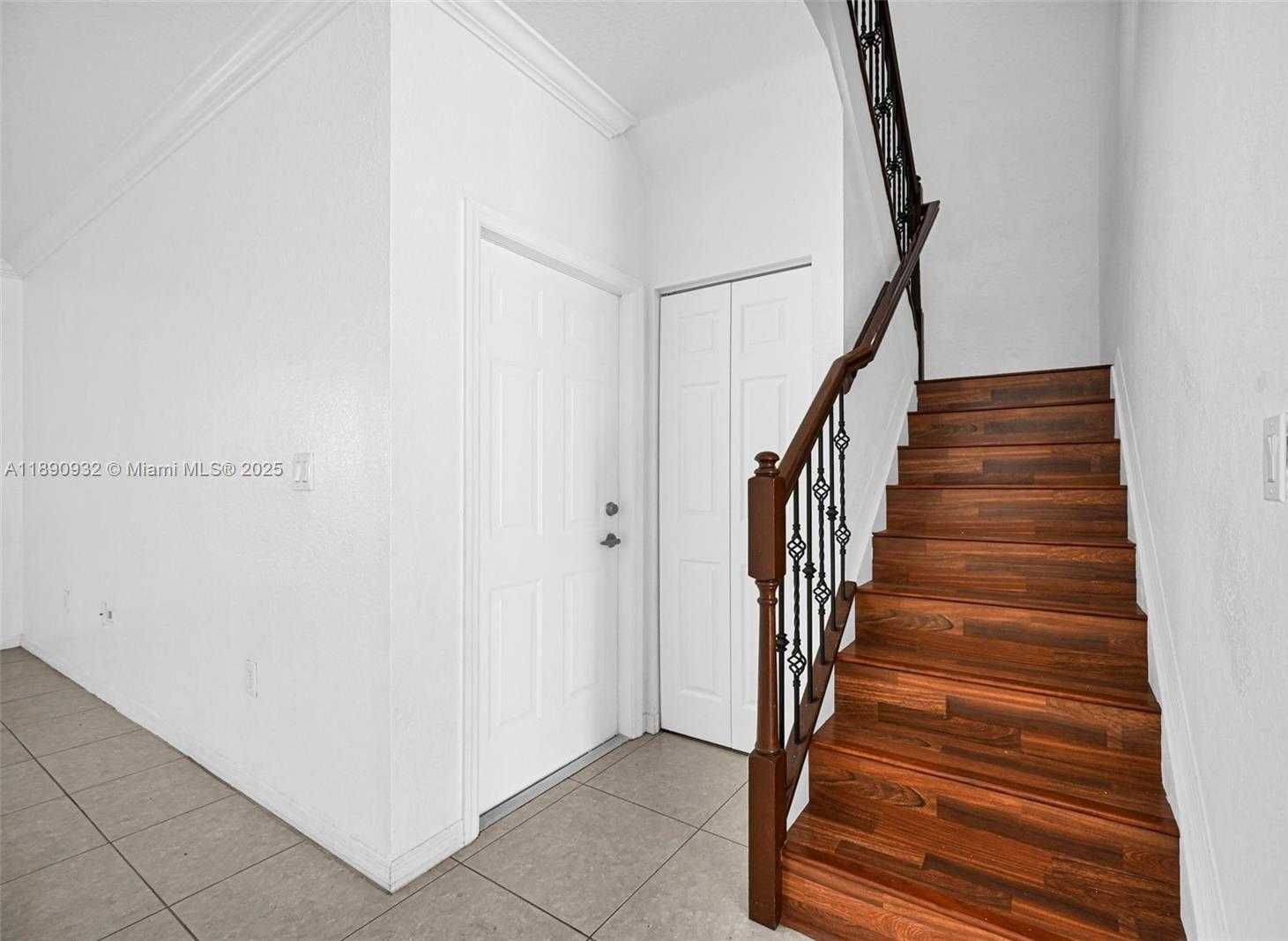 Imagen de Pequeño Objeto