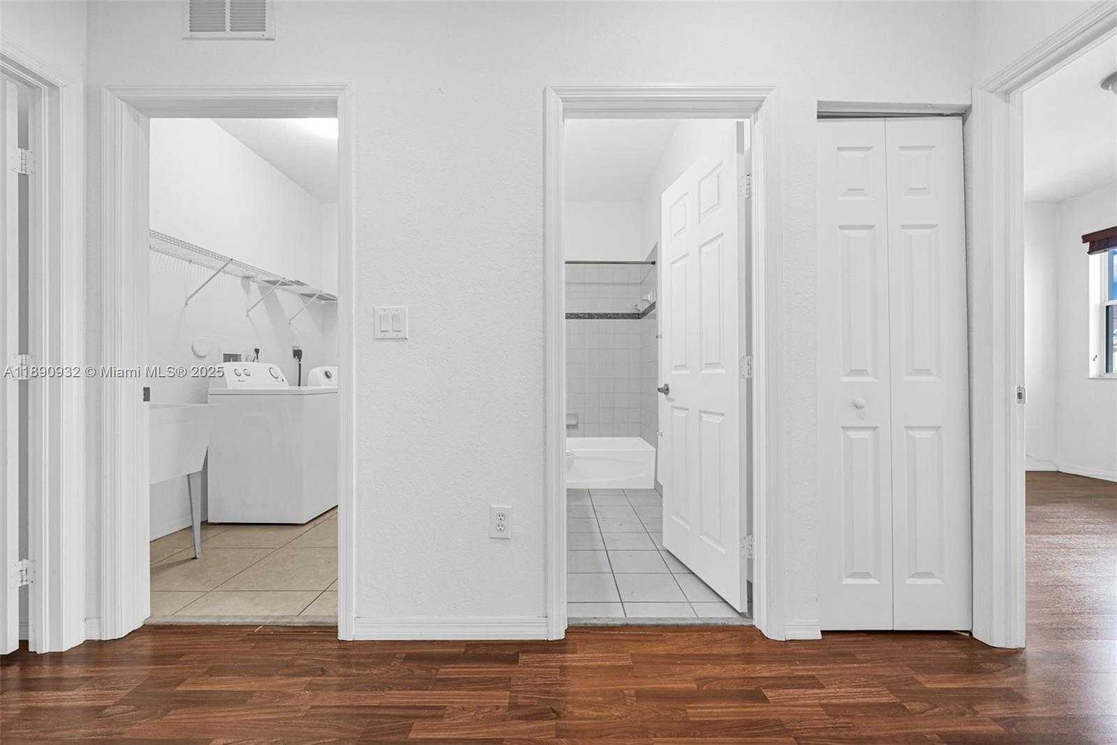 Imagen de Pequeño Objeto