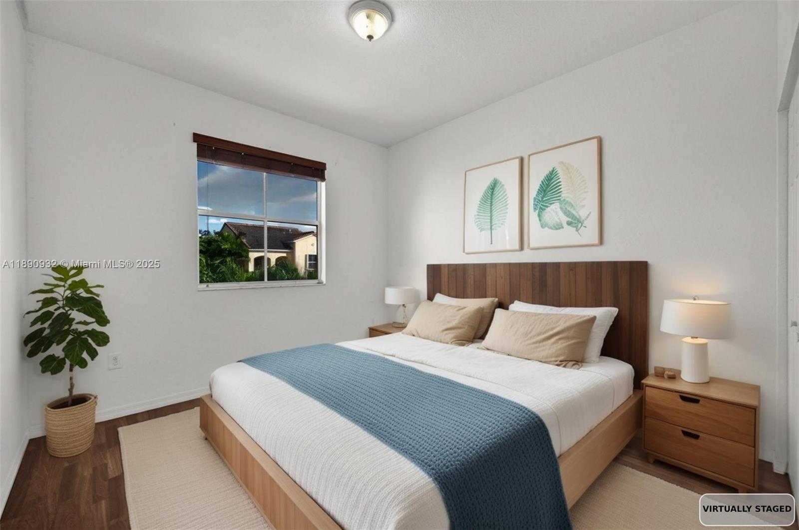 Imagen de Pequeño Objeto