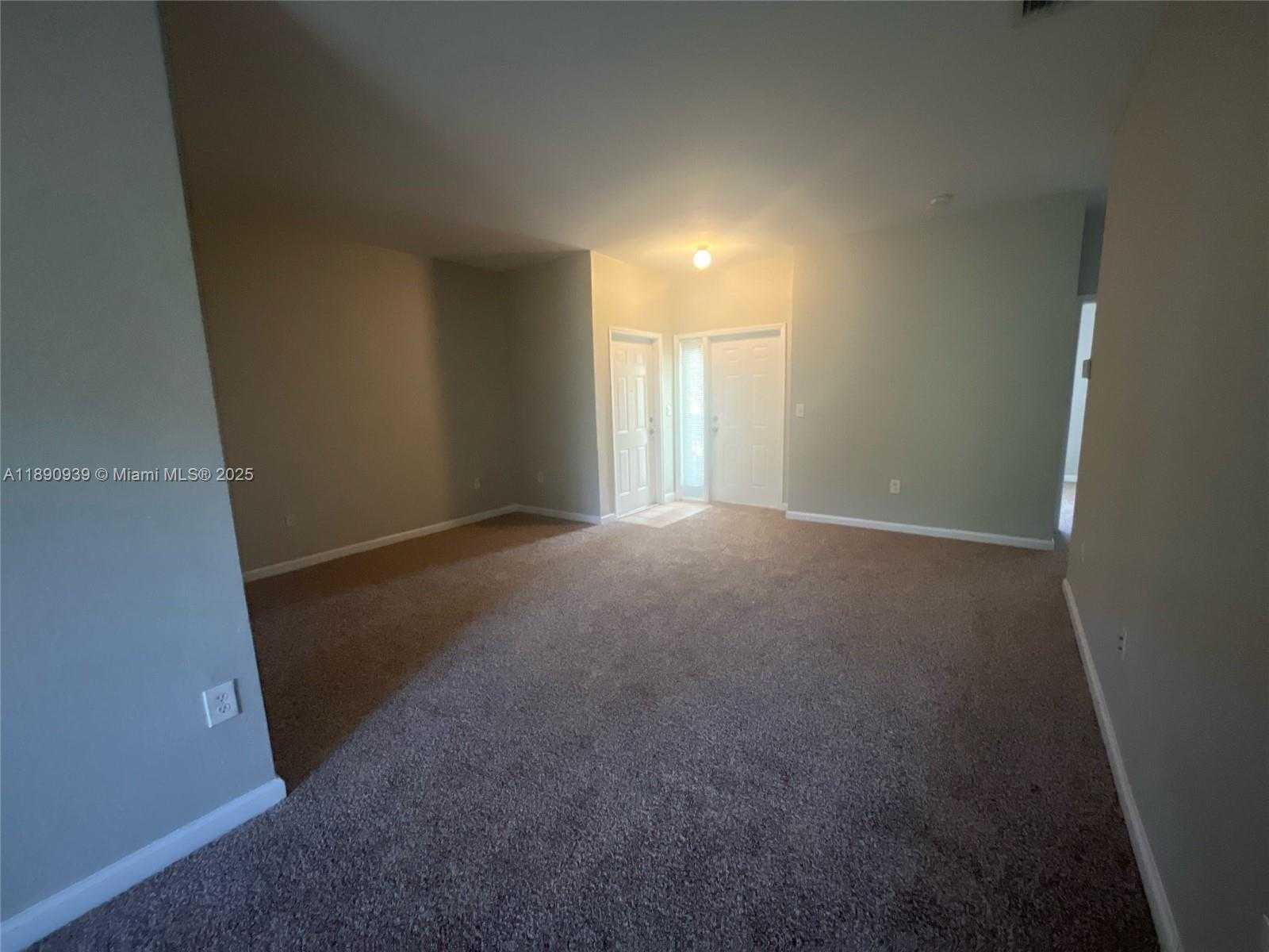 Small Image of 2731 NORTH EAST 3RD DR #203, Homestead Number 3