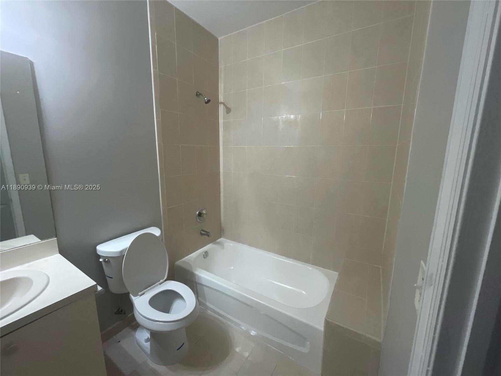 Small Image of 2731 NORTH EAST 3RD DR #203, Homestead Number 7