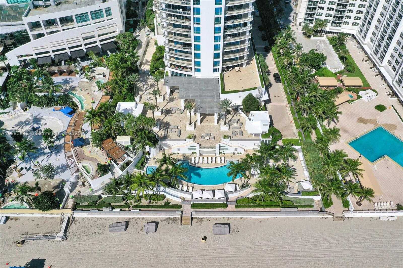Small Image of 3535 SOUTH OCEAN DR #1703, Hollywood Number 14