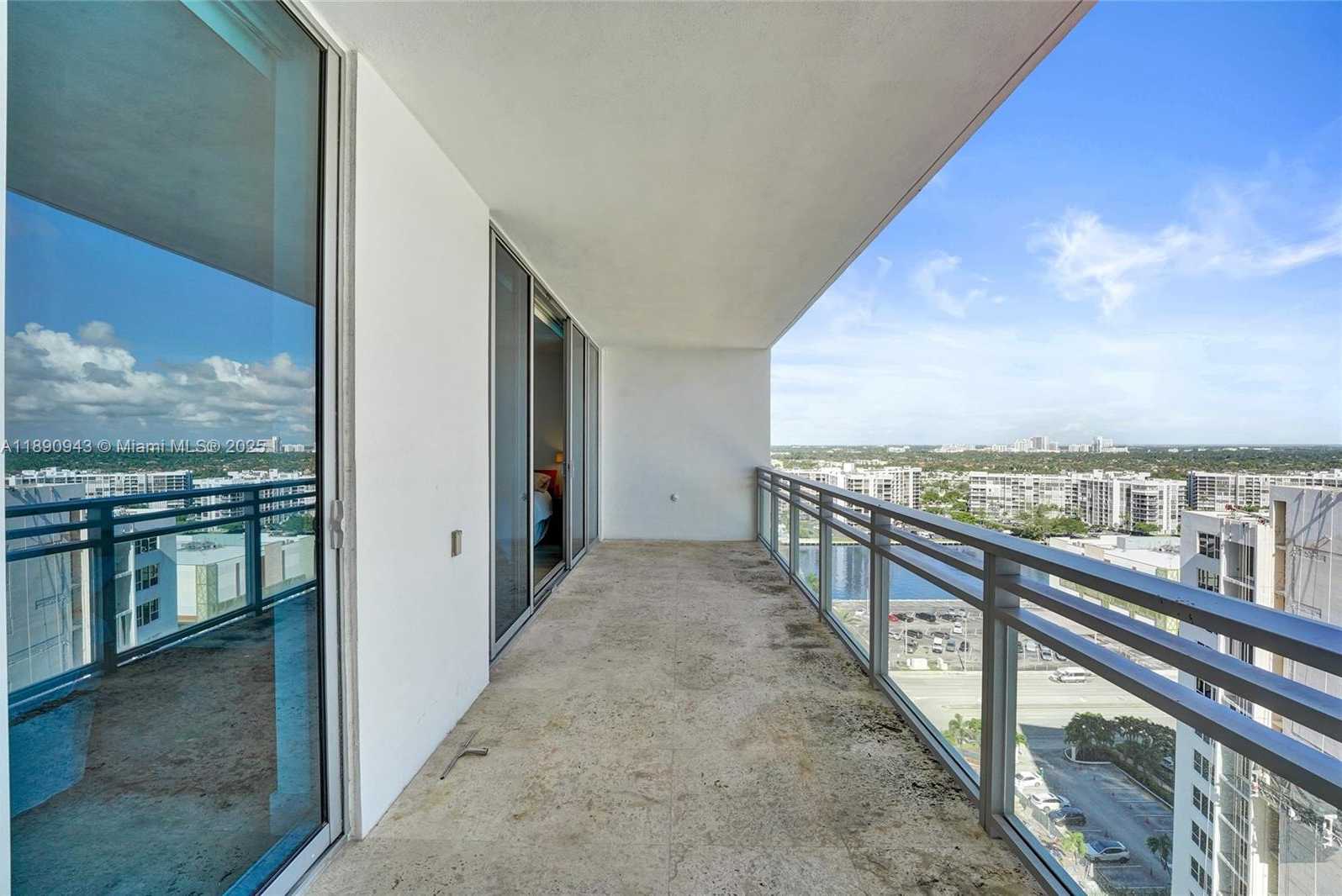 Small Image of 3535 SOUTH OCEAN DR #1703, Hollywood Number 22
