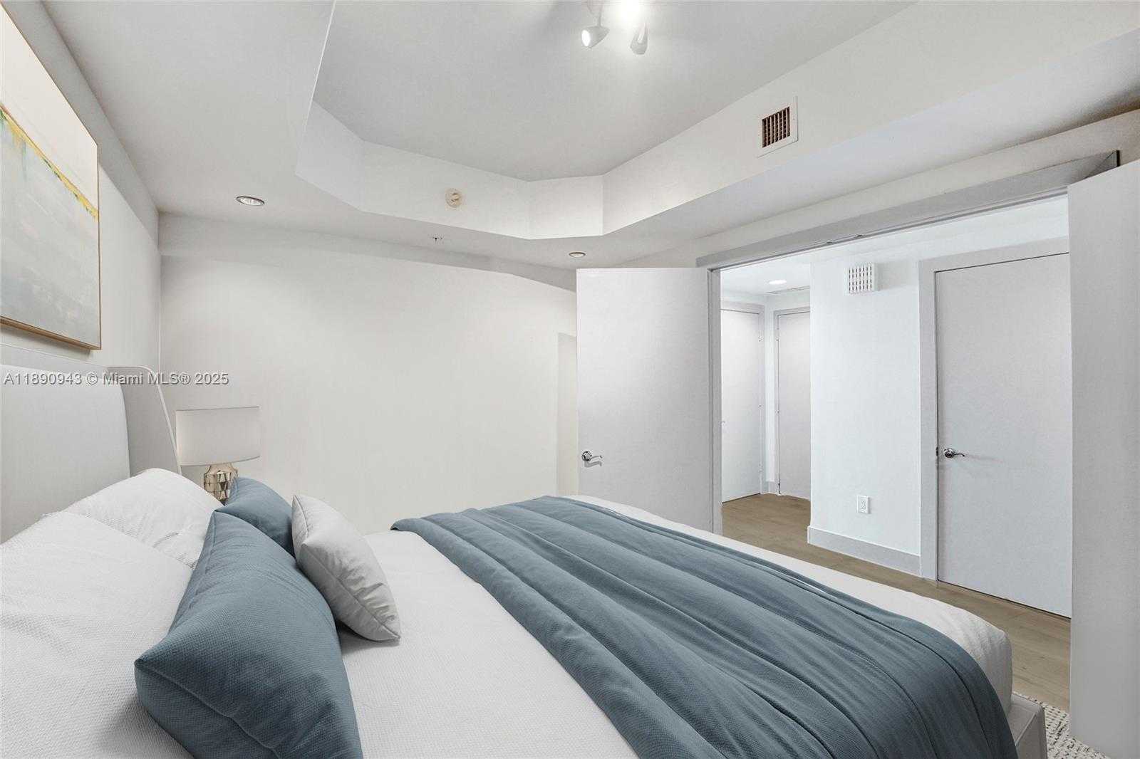 Small Image of 3535 SOUTH OCEAN DR #1703, Hollywood Number 26